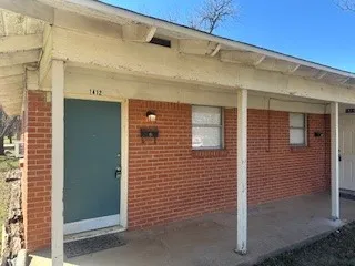 Duplex For Rent in Taylor County , 1414 Washington Boulevard, Abilene, Texas 79601, 1 Bedroom, 1 Bathroom, Garage spaces, 706 Sqft, built in 1958, mls#21395909, Real Estate Agent in Abilene, Homes For Rent in Taylor county, Homes For Rent in Abilene, Realtor in Abilene Texas, Real Estate Brokerage Independent Realty Texas, Luminita Cordes Realtor