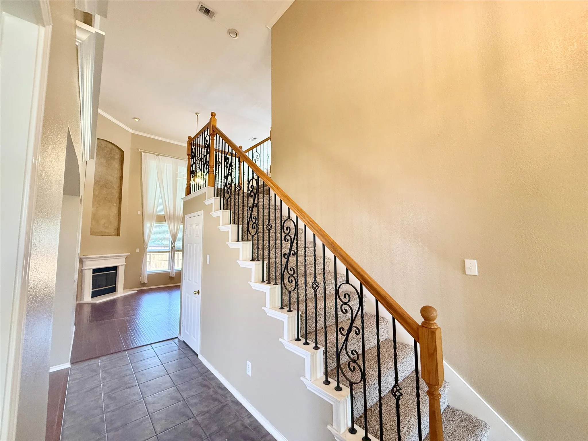 Single Family Residence For Rent in Denton County , 5828 Southmoor Lane, The Colony, Texas 75056, 4 Bedroom, 3 Bathroom, 2 Garage spaces, 2,849 Sqft, built in 2000, mls#21395915, Real Estate Agent in The Colony, Homes For Rent in Denton county, Homes For Rent in The Colony, Realtor in The Colony Texas, Real Estate Brokerage Independent Realty Texas, Luminita Cordes Realtor