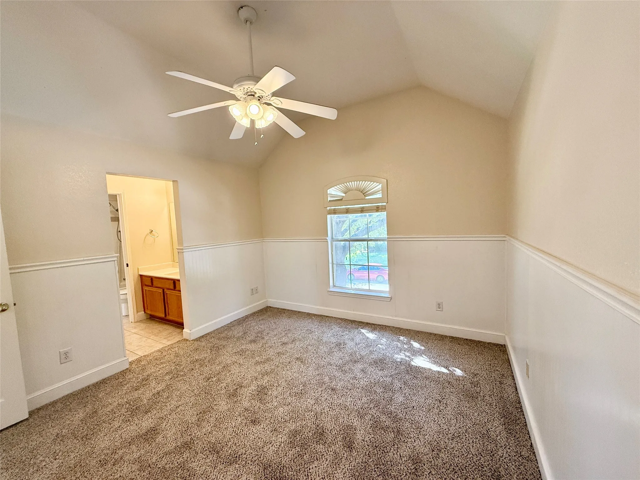 Single Family Residence For Rent in Denton County , 5828 Southmoor Lane, The Colony, Texas 75056, 4 Bedroom, 3 Bathroom, 2 Garage spaces, 2,849 Sqft, built in 2000, mls#21395915, Real Estate Agent in The Colony, Homes For Rent in Denton county, Homes For Rent in The Colony, Realtor in The Colony Texas, Real Estate Brokerage Independent Realty Texas, Luminita Cordes Realtor