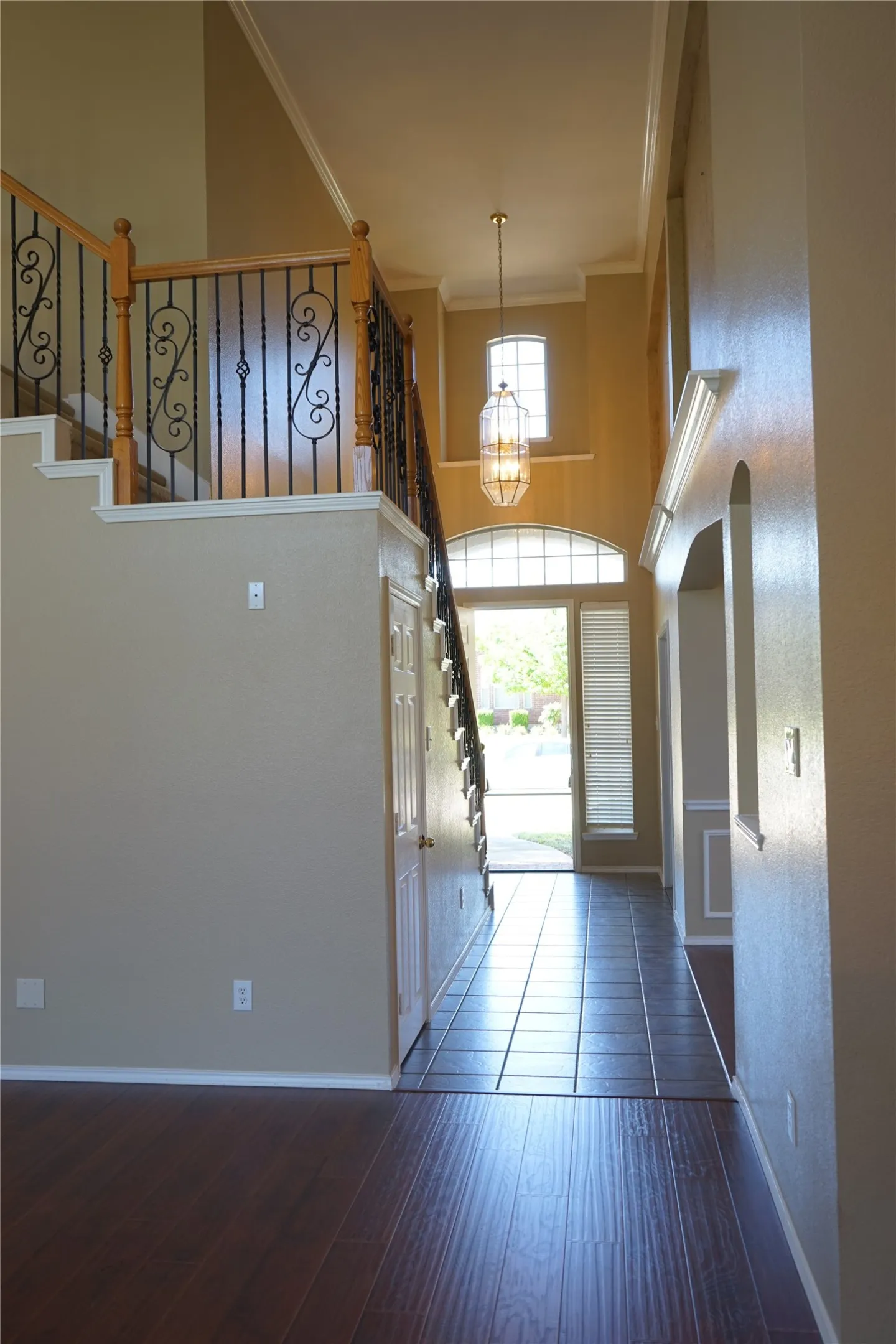 Single Family Residence For Rent in Denton County , 5828 Southmoor Lane, The Colony, Texas 75056, 4 Bedroom, 3 Bathroom, 2 Garage spaces, 2,849 Sqft, built in 2000, mls#21395915, Real Estate Agent in The Colony, Homes For Rent in Denton county, Homes For Rent in The Colony, Realtor in The Colony Texas, Real Estate Brokerage Independent Realty Texas, Luminita Cordes Realtor