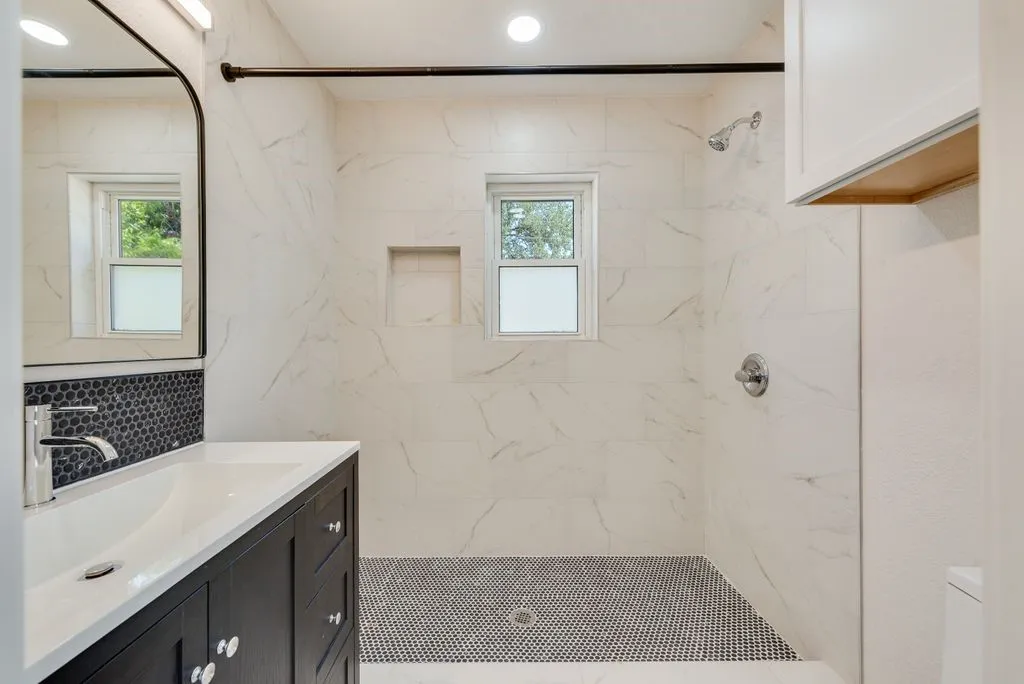 Single Family Residence For Rent in Dallas County , 2833 Linden Lea, Irving, Texas 75061, 3 Bedroom, 2 Bathroom, 2 Garage spaces, 1,518 Sqft, built in 1962, mls#21362788, Real Estate Agent in Irving, Homes For Rent in Dallas county, Homes For Rent in Irving, Realtor in Irving Texas, Real Estate Brokerage Independent Realty Texas, Luminita Cordes Realtor