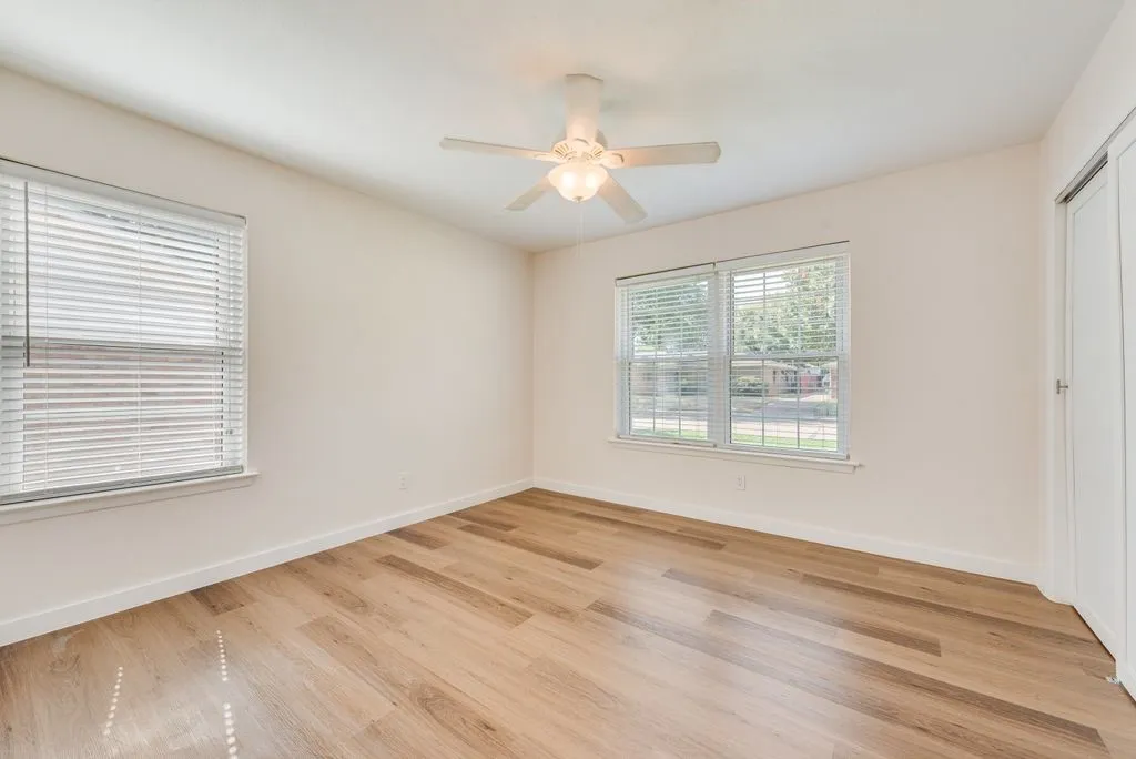 Single Family Residence For Rent in Dallas County , 2833 Linden Lea, Irving, Texas 75061, 3 Bedroom, 2 Bathroom, 2 Garage spaces, 1,518 Sqft, built in 1962, mls#21362788, Real Estate Agent in Irving, Homes For Rent in Dallas county, Homes For Rent in Irving, Realtor in Irving Texas, Real Estate Brokerage Independent Realty Texas, Luminita Cordes Realtor