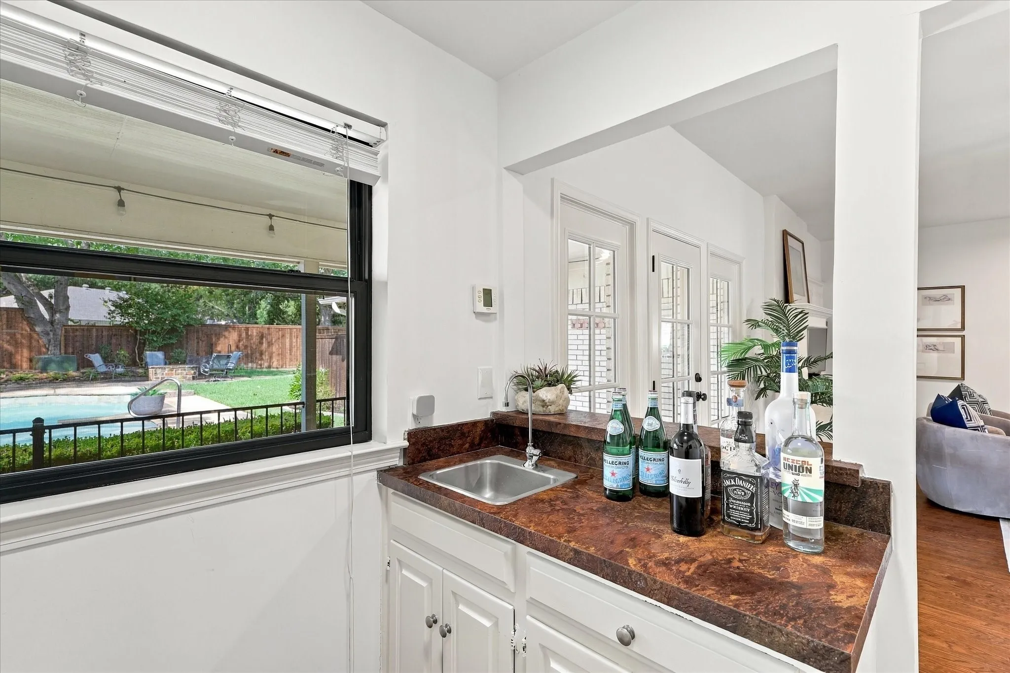 Single Family Residence For Sale in Tarrant County , 5104 Blue Sage Road, Fort Worth, Texas 76132, 4 Bedroom, 3 Bathroom, 2 Garage spaces, 2,517 Sqft, built in 1975, mls#21395042, Real Estate Agent in Fort Worth, Homes For Sale in Tarrant county, Homes For Sale in Fort Worth, Realtor in Fort Worth Texas, Real Estate Brokerage Independent Realty Texas, Luminita Cordes Realtor