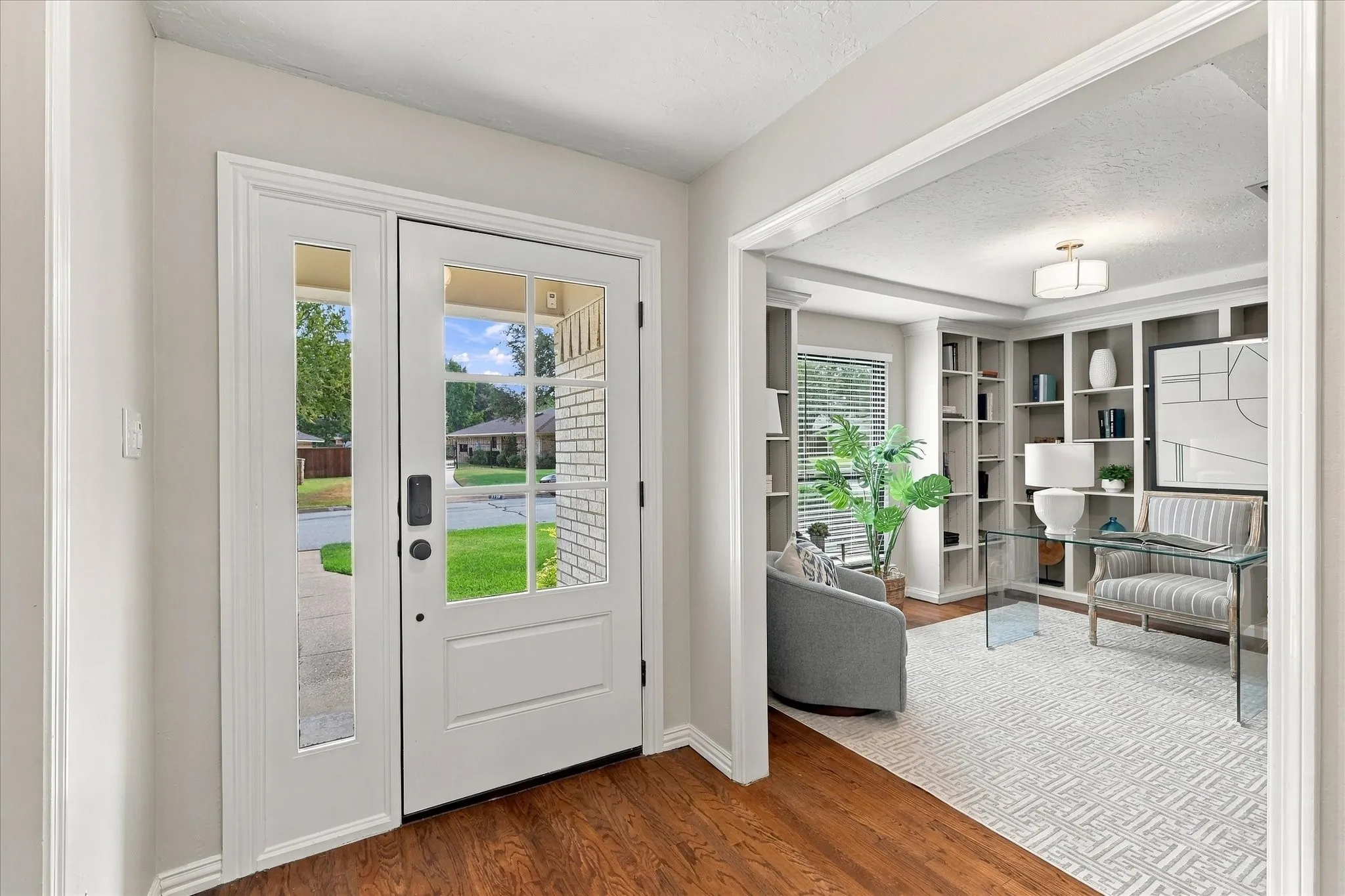 Single Family Residence For Sale in Tarrant County , 5104 Blue Sage Road, Fort Worth, Texas 76132, 4 Bedroom, 3 Bathroom, 2 Garage spaces, 2,517 Sqft, built in 1975, mls#21395042, Real Estate Agent in Fort Worth, Homes For Sale in Tarrant county, Homes For Sale in Fort Worth, Realtor in Fort Worth Texas, Real Estate Brokerage Independent Realty Texas, Luminita Cordes Realtor