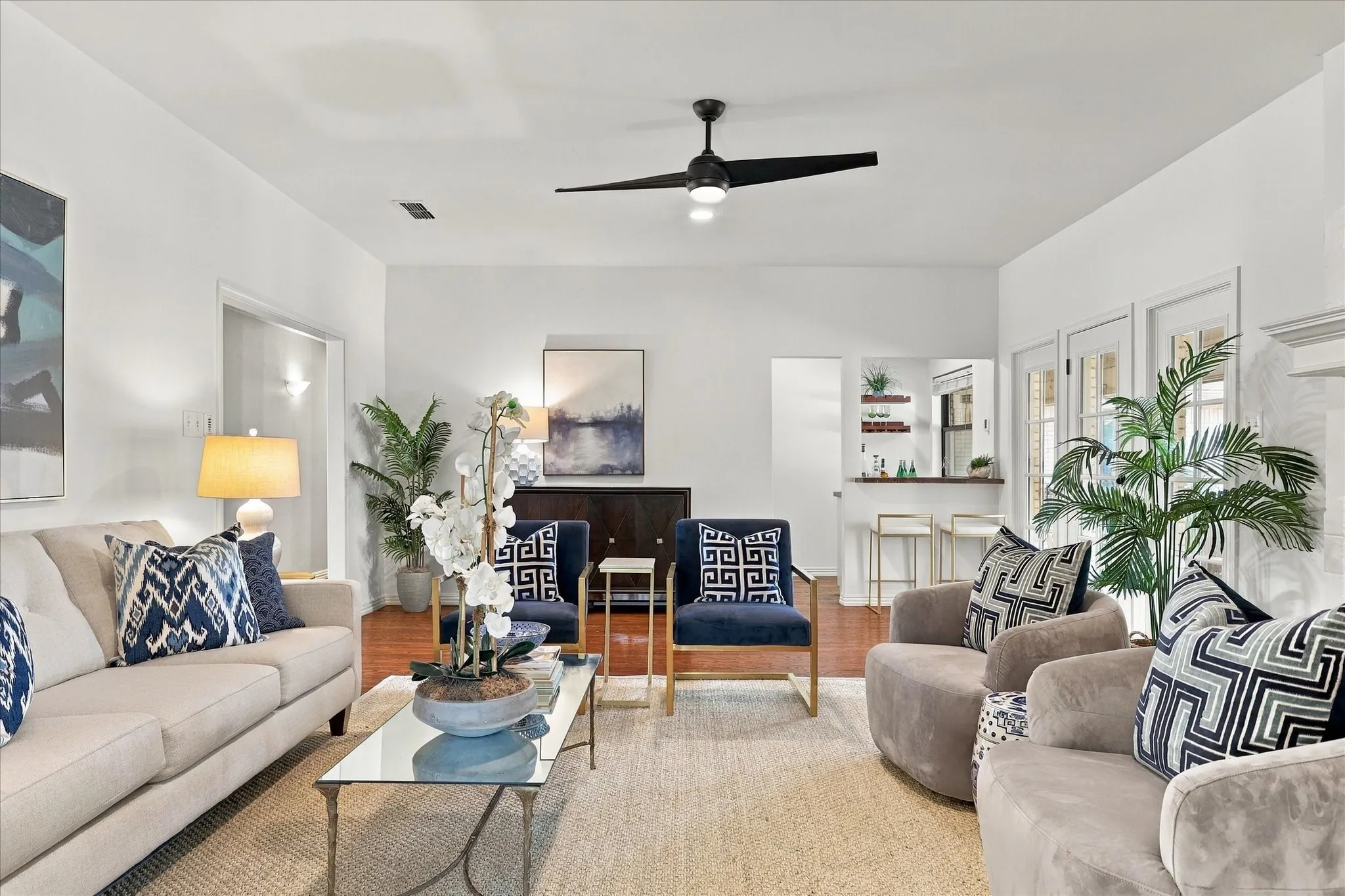 Single Family Residence For Sale in Tarrant County , 5104 Blue Sage Road, Fort Worth, Texas 76132, 4 Bedroom, 3 Bathroom, 2 Garage spaces, 2,517 Sqft, built in 1975, mls#21395042, Real Estate Agent in Fort Worth, Homes For Sale in Tarrant county, Homes For Sale in Fort Worth, Realtor in Fort Worth Texas, Real Estate Brokerage Independent Realty Texas, Luminita Cordes Realtor