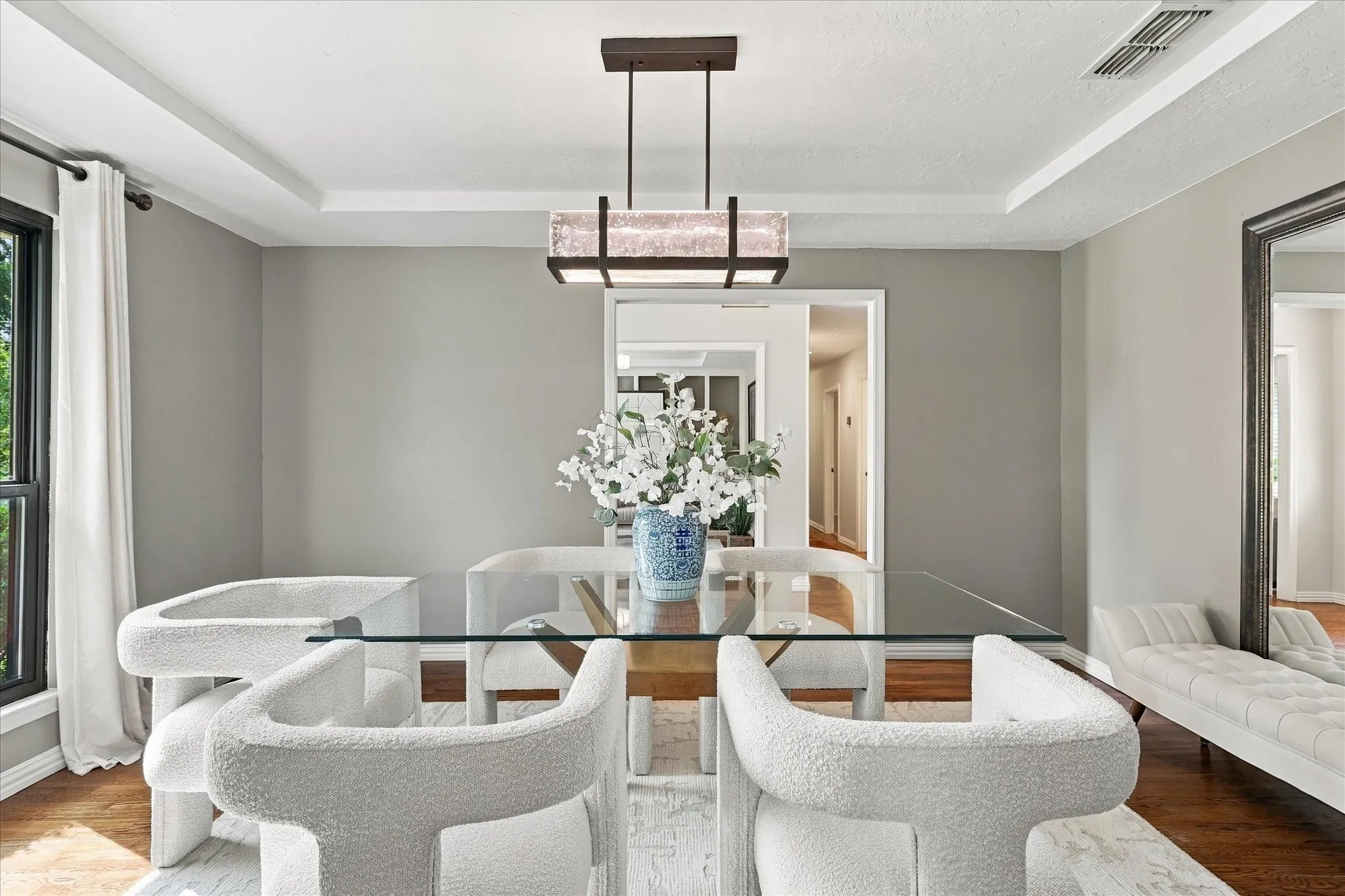 Single Family Residence For Sale in Tarrant County , 5104 Blue Sage Road, Fort Worth, Texas 76132, 4 Bedroom, 3 Bathroom, 2 Garage spaces, 2,517 Sqft, built in 1975, mls#21395042, Real Estate Agent in Fort Worth, Homes For Sale in Tarrant county, Homes For Sale in Fort Worth, Realtor in Fort Worth Texas, Real Estate Brokerage Independent Realty Texas, Luminita Cordes Realtor
