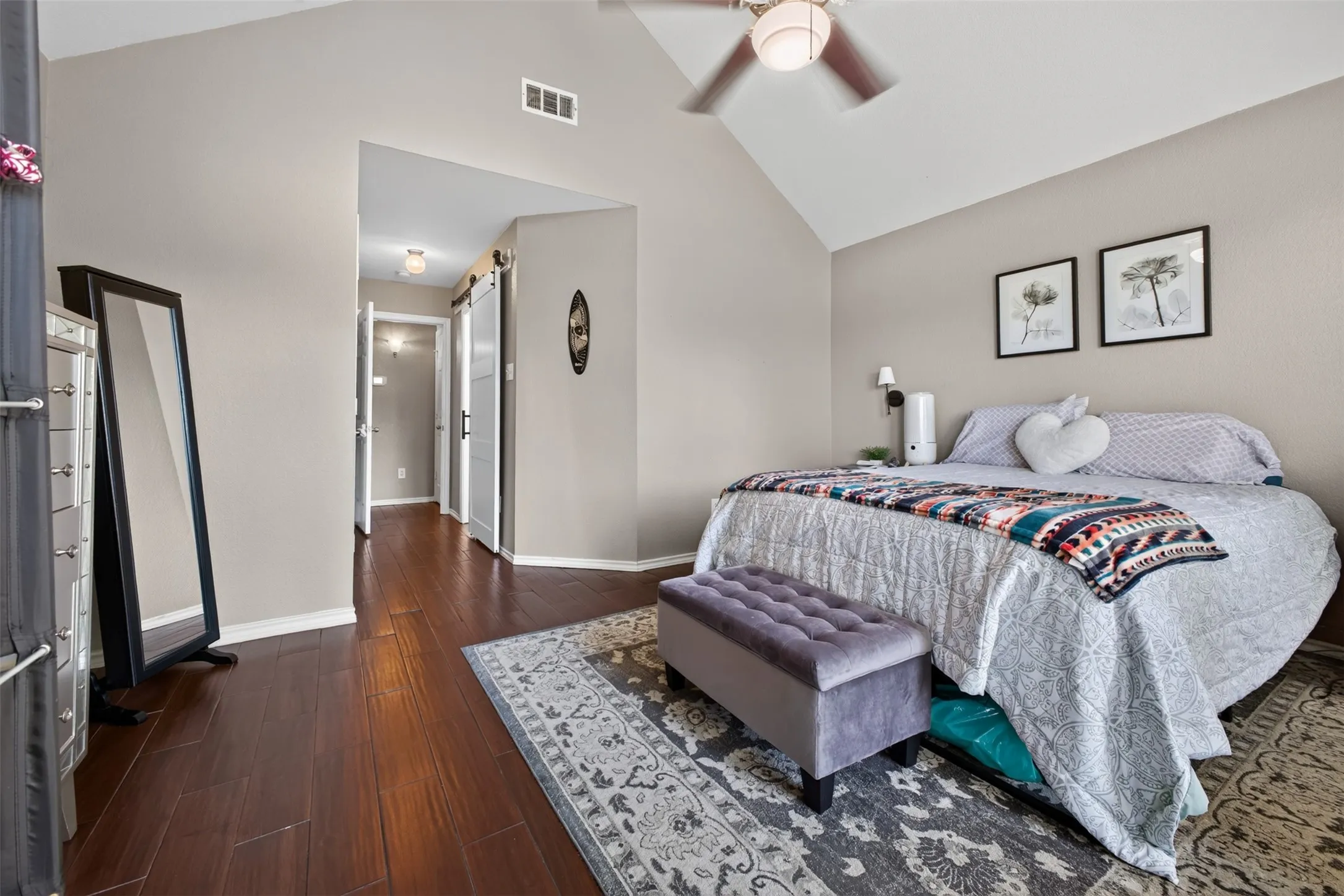 Single Family Residence For Sale in Ellis County , 304 Daisy Road, Midlothian, Texas 76065, 3 Bedroom, 2 Bathroom, 2 Garage spaces, 1,407 Sqft, built in 2005, mls#21392763, Real Estate Agent in Midlothian, Homes For Sale in Ellis county, Homes For Sale in Midlothian, Realtor in Midlothian Texas, Real Estate Brokerage Independent Realty Texas, Luminita Cordes Realtor