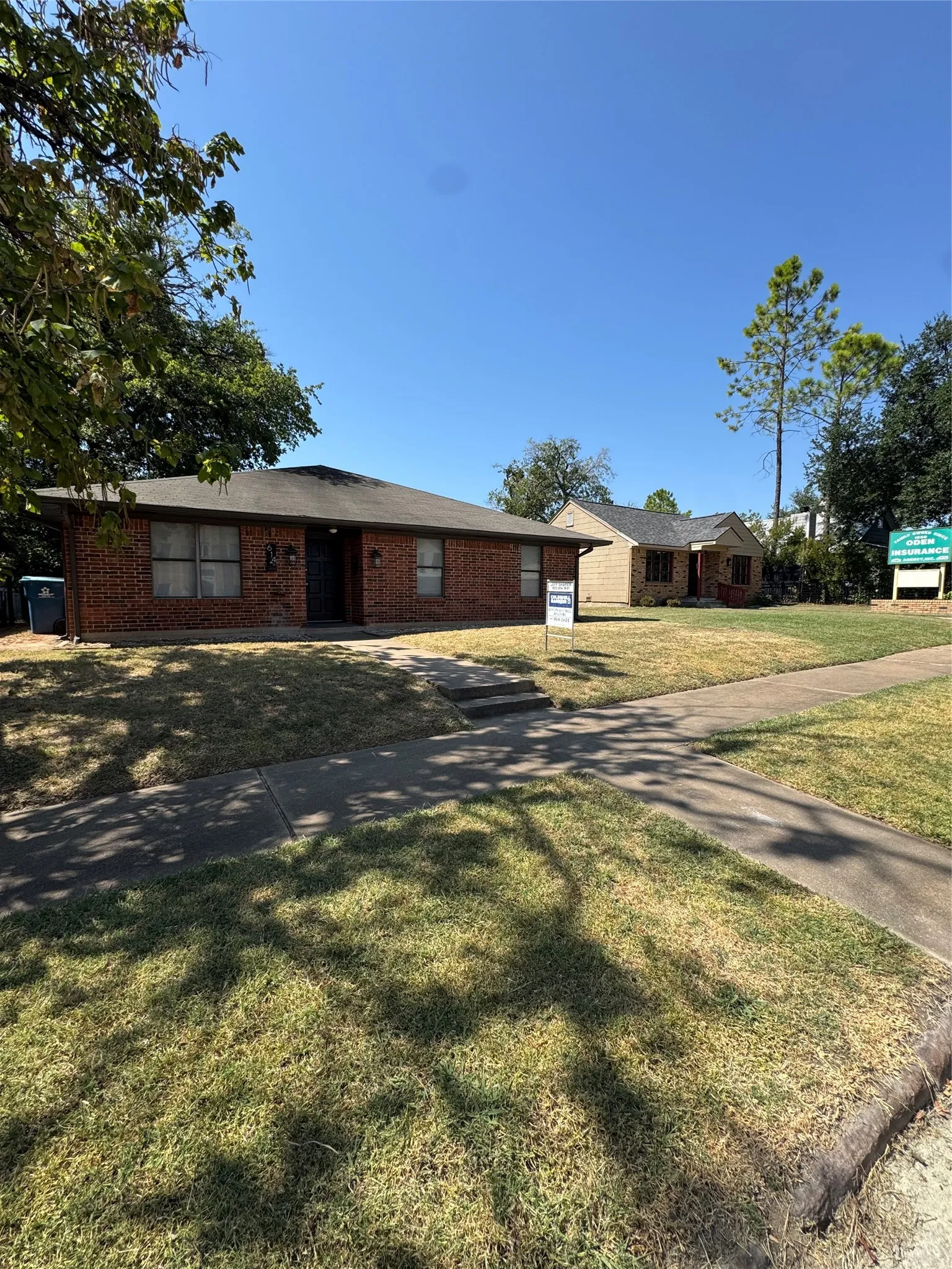 Single Family Residence For Sale