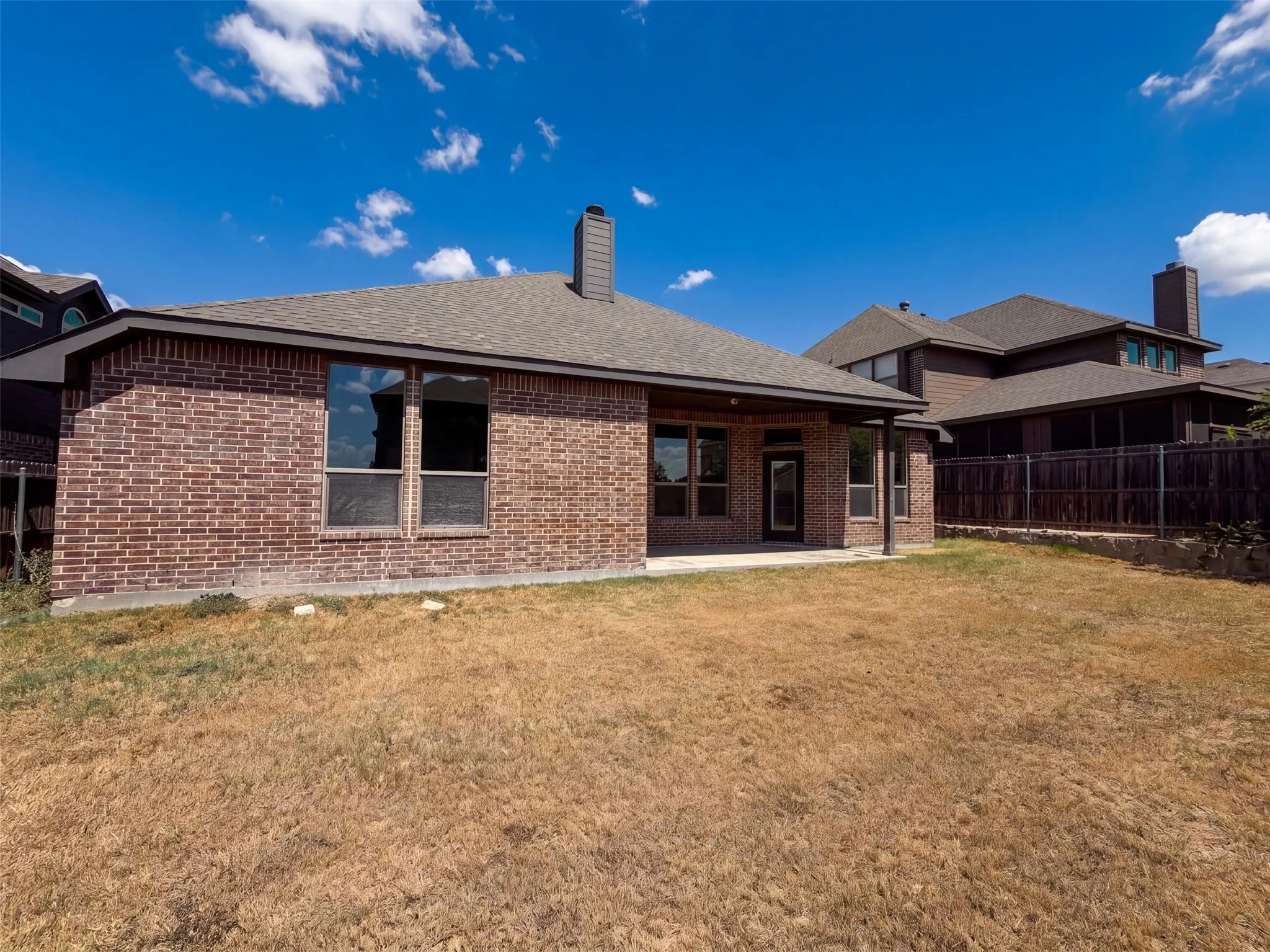 Single Family Residence For Sale in Ellis County , 130 Red Pine Drive, Red Oak, Texas 75154, 4 Bedroom, 2 Bathroom, 2 Garage spaces, 2,240 Sqft, built in 2017, mls#21395933, Real Estate Agent in Red Oak, Homes For Sale in Ellis county, Homes For Sale in Red Oak, Realtor in Red Oak Texas, Real Estate Brokerage Independent Realty Texas, Luminita Cordes Realtor