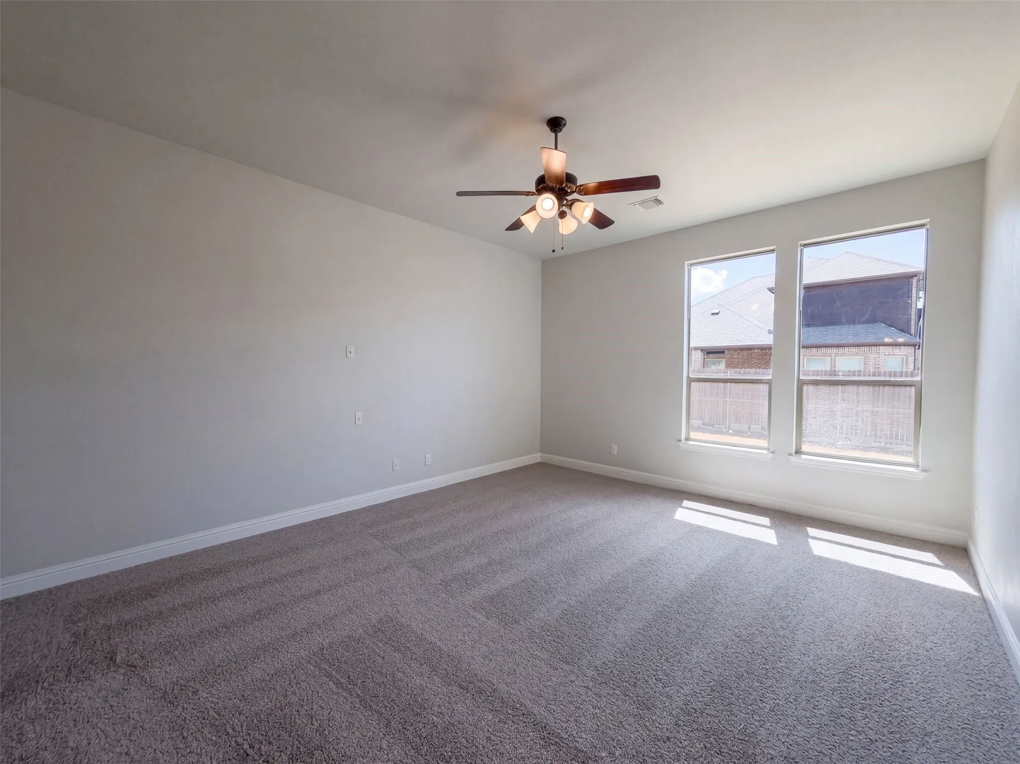 Single Family Residence For Sale in Ellis County , 130 Red Pine Drive, Red Oak, Texas 75154, 4 Bedroom, 2 Bathroom, 2 Garage spaces, 2,240 Sqft, built in 2017, mls#21395933, Real Estate Agent in Red Oak, Homes For Sale in Ellis county, Homes For Sale in Red Oak, Realtor in Red Oak Texas, Real Estate Brokerage Independent Realty Texas, Luminita Cordes Realtor