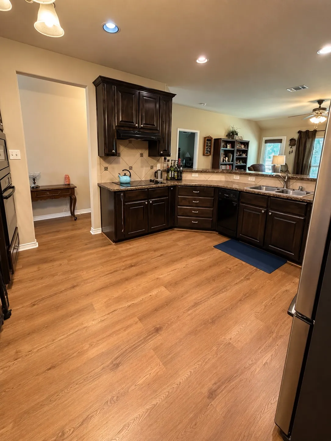Single Family Residence For Sale in Collin County , 812 Scotland Way, Wylie, Texas 75098, 3 Bedroom, 2 Bathroom, 2 Garage spaces, 1,807 Sqft, built in 2013, mls#21395938, Real Estate Agent in Wylie, Homes For Sale in Collin county, Homes For Sale in Wylie, Realtor in Wylie Texas, Real Estate Brokerage Independent Realty Texas, Luminita Cordes Realtor