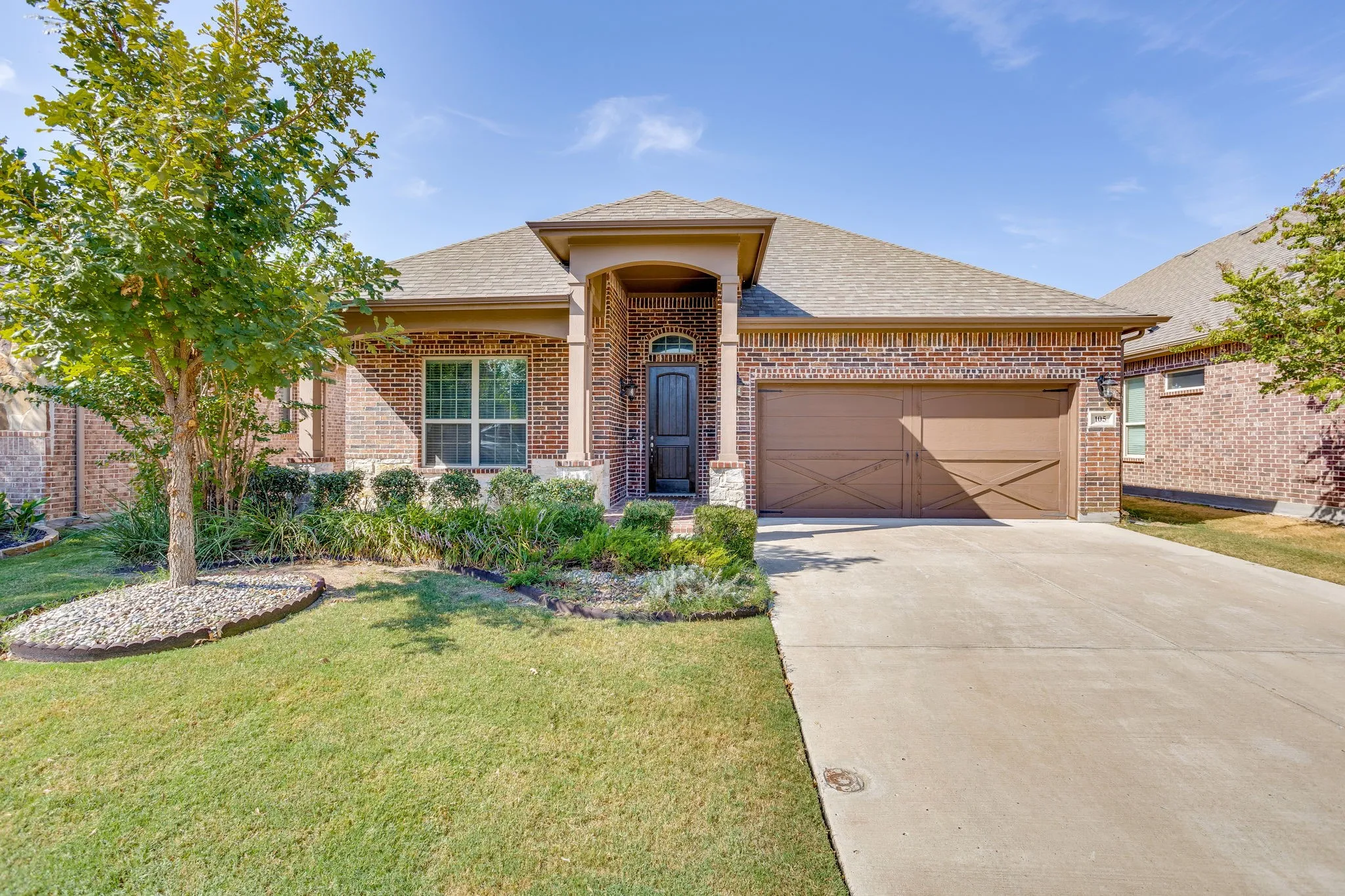 Single Family Residence For Rent