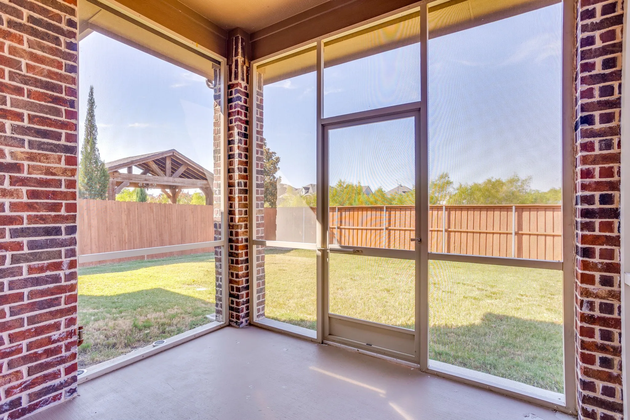 Single Family Residence For Rent in Parker County , 105 Mineral Point Drive, Aledo, Texas 76008, 3 Bedroom, 2 Bathroom, 2 Garage spaces, 1,849 Sqft, built in 2017, mls#21395868, Real Estate Agent in Aledo, Homes For Rent in Parker county, Homes For Rent in Aledo, Realtor in Aledo Texas, Real Estate Brokerage Independent Realty Texas, Luminita Cordes Realtor