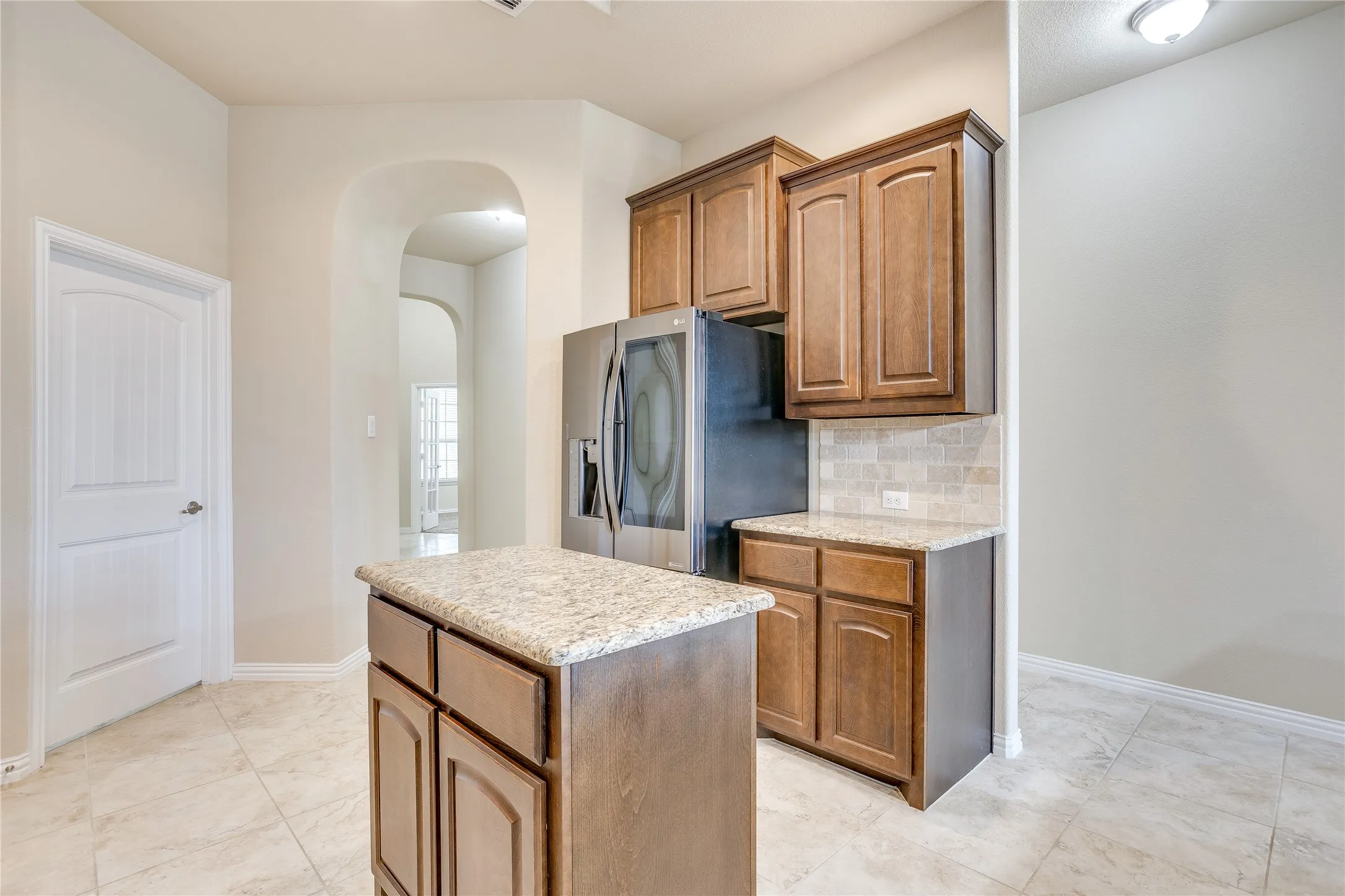 Single Family Residence For Rent in Parker County , 105 Mineral Point Drive, Aledo, Texas 76008, 3 Bedroom, 2 Bathroom, 2 Garage spaces, 1,849 Sqft, built in 2017, mls#21395868, Real Estate Agent in Aledo, Homes For Rent in Parker county, Homes For Rent in Aledo, Realtor in Aledo Texas, Real Estate Brokerage Independent Realty Texas, Luminita Cordes Realtor