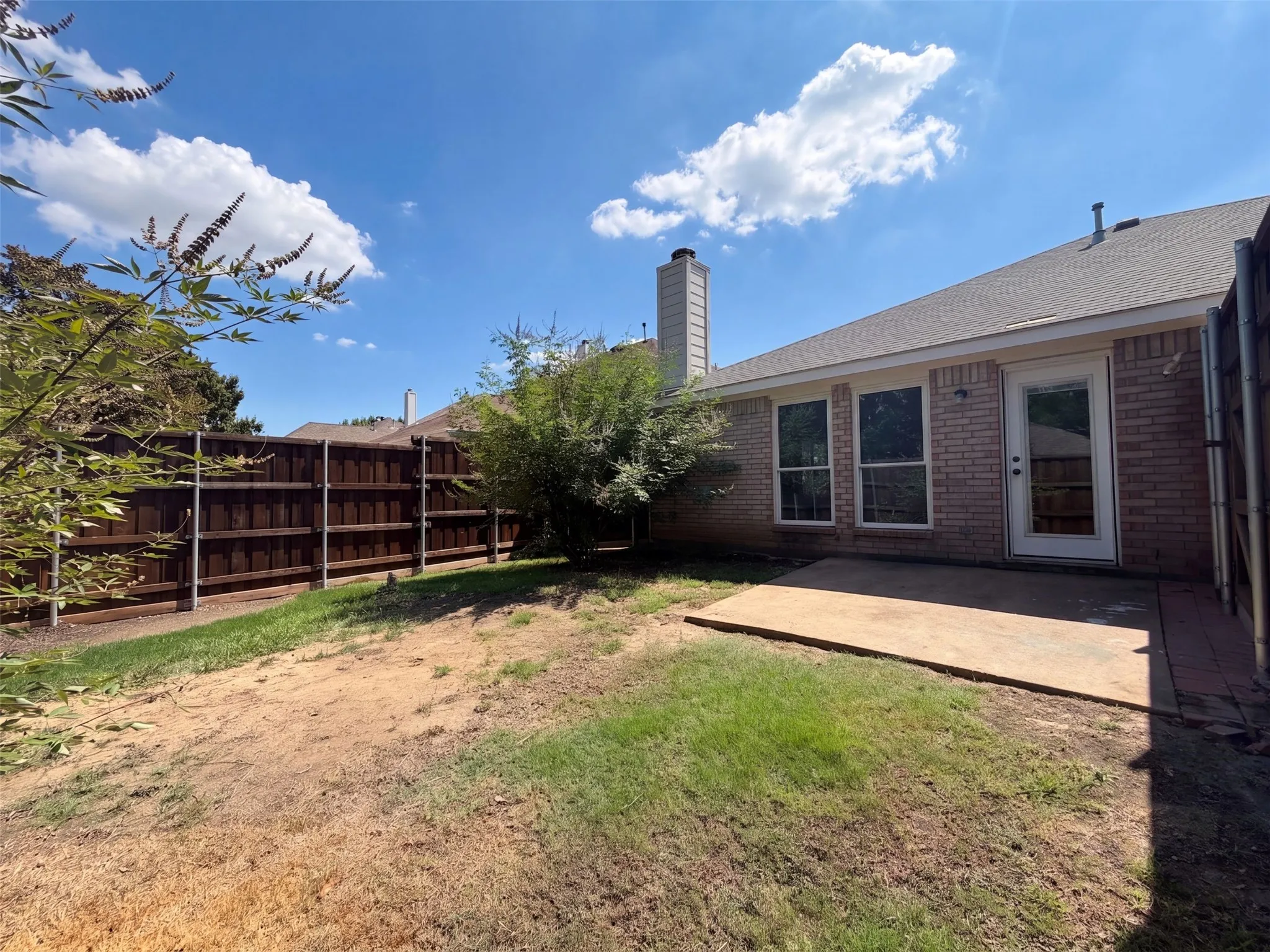 Single Family Residence For Sale in Collin County , 6312 Candletree Lane, Mc Kinney, Texas 75070, 3 Bedroom, 2 Bathroom, 2 Garage spaces, 1,896 Sqft, built in 2002, mls#21395945, Real Estate Agent in Mc Kinney, Homes For Sale in Collin county, Homes For Sale in Mc Kinney, Realtor in Mc Kinney Texas, Real Estate Brokerage Independent Realty Texas, Luminita Cordes Realtor