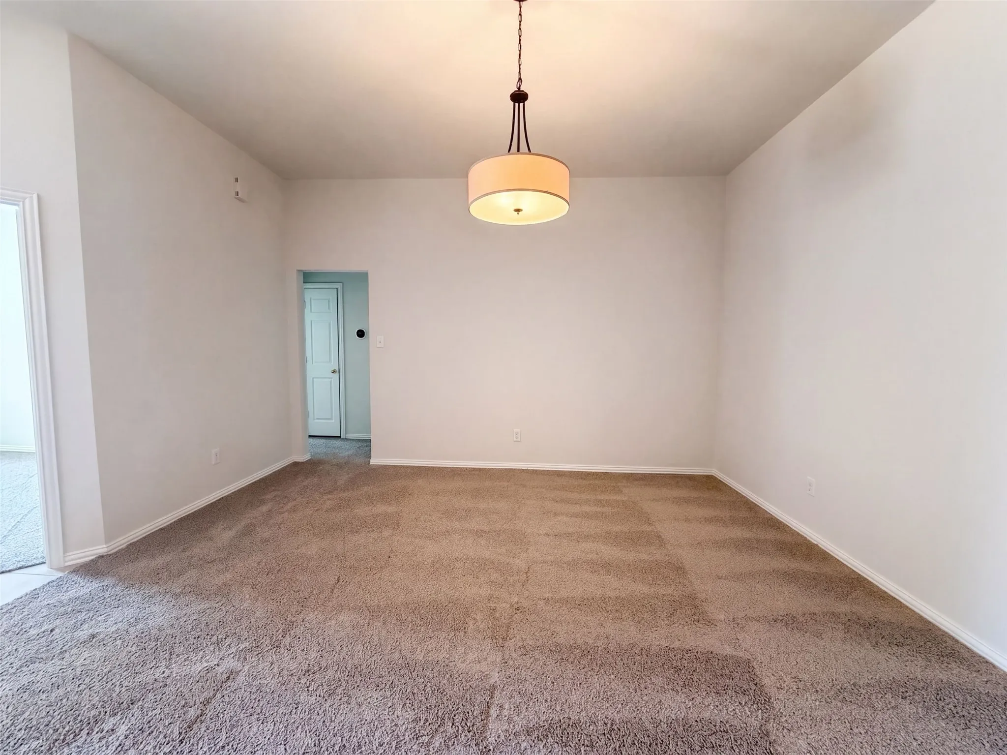 Single Family Residence For Sale in Collin County , 6312 Candletree Lane, Mc Kinney, Texas 75070, 3 Bedroom, 2 Bathroom, 2 Garage spaces, 1,896 Sqft, built in 2002, mls#21395945, Real Estate Agent in Mc Kinney, Homes For Sale in Collin county, Homes For Sale in Mc Kinney, Realtor in Mc Kinney Texas, Real Estate Brokerage Independent Realty Texas, Luminita Cordes Realtor