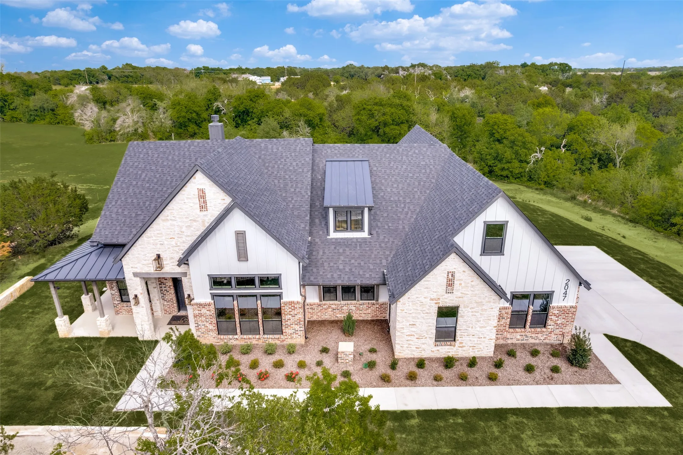 Single Family Residence For Sale in Parker County , 2047 Woodland Road, Weatherford, Texas 76088, 4 Bedroom, 4 Bathroom, 3 Garage spaces, 3,314 Sqft, built in 2026, mls#21395866, Real Estate Agent in Weatherford, Homes For Sale in Parker county, Homes For Sale in Weatherford, Realtor in Weatherford Texas, Real Estate Brokerage Independent Realty Texas, Luminita Cordes Realtor