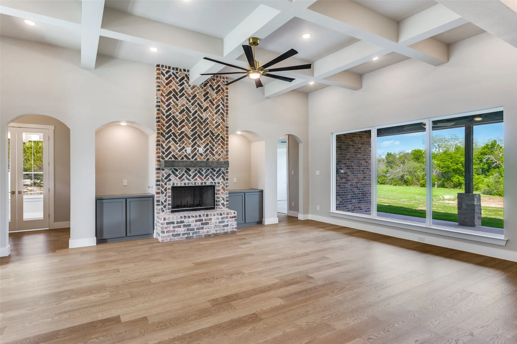 Single Family Residence For Sale in Parker County , 2047 Woodland Road, Weatherford, Texas 76088, 4 Bedroom, 4 Bathroom, 3 Garage spaces, 3,314 Sqft, built in 2026, mls#21395866, Real Estate Agent in Weatherford, Homes For Sale in Parker county, Homes For Sale in Weatherford, Realtor in Weatherford Texas, Real Estate Brokerage Independent Realty Texas, Luminita Cordes Realtor