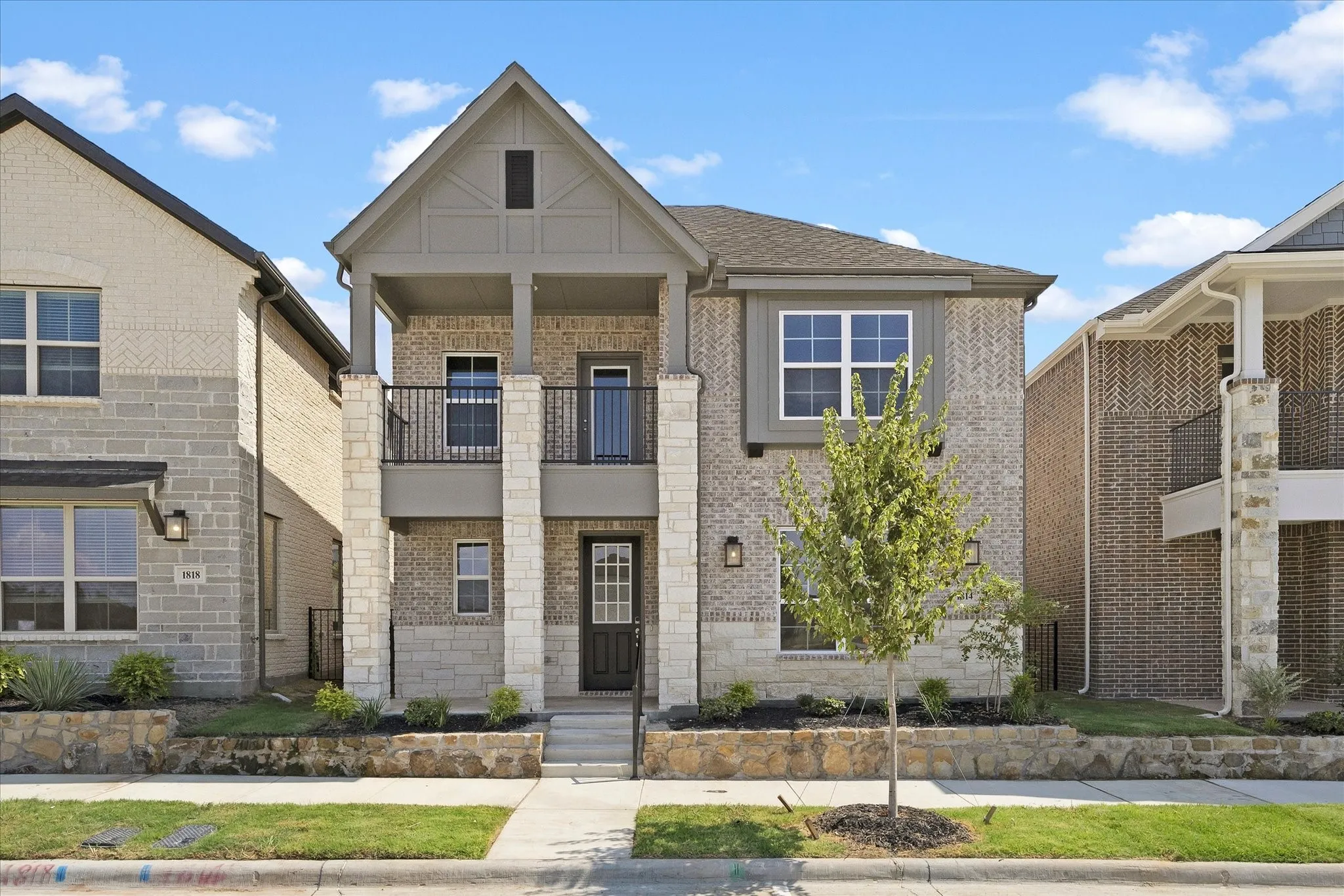 Single Family Residence For Rent