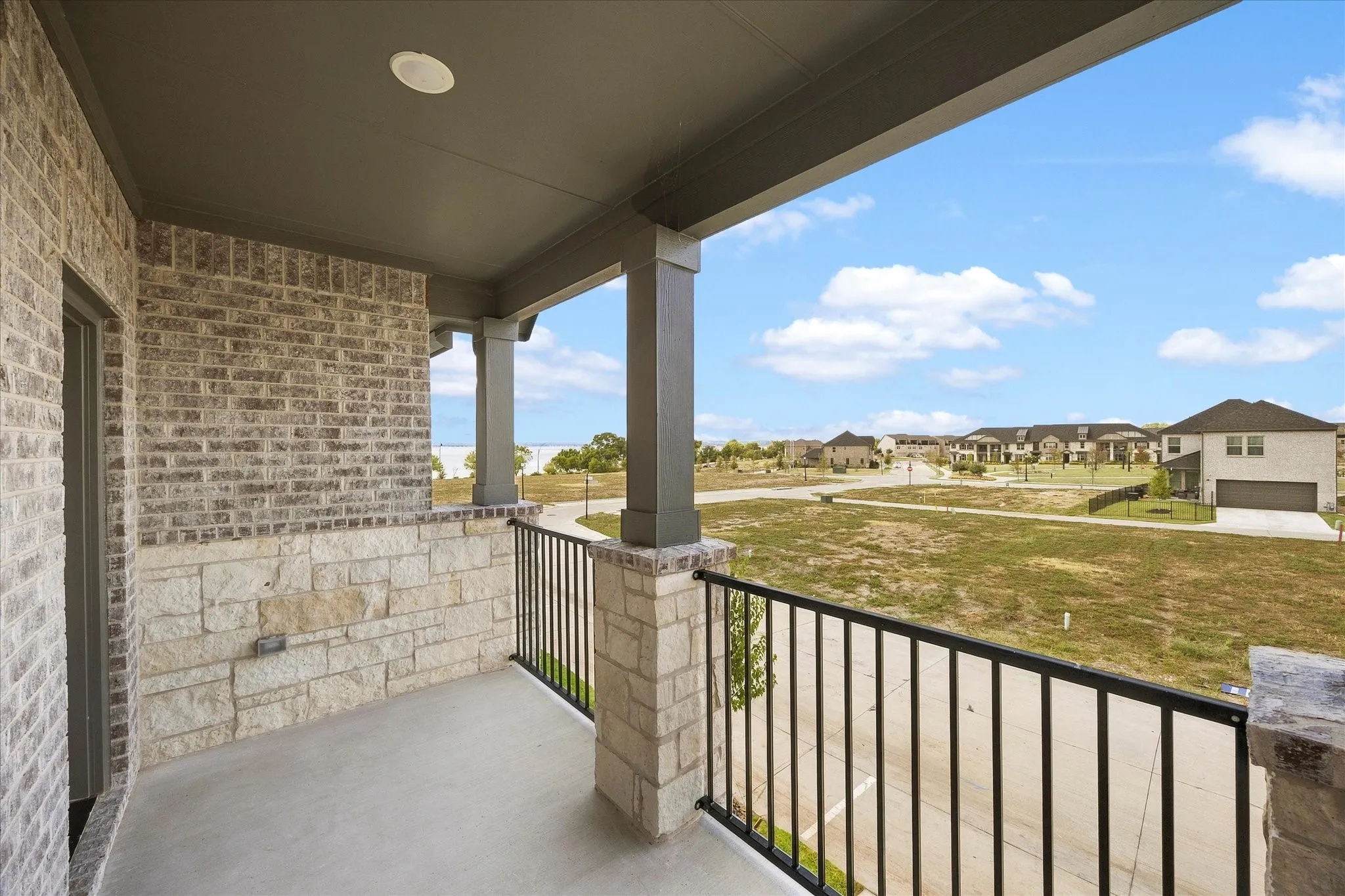 Single Family Residence For Rent in Dallas County , 1814 Waterwalk Drive, Rowlett, Texas 75088, 3 Bedroom, 3 Bathroom, 2 Garage spaces, 1,811 Sqft, built in 2026, mls#21394460, Real Estate Agent in Rowlett, Homes For Rent in Dallas county, Homes For Rent in Rowlett, Realtor in Rowlett Texas, Real Estate Brokerage Independent Realty Texas, Luminita Cordes Realtor