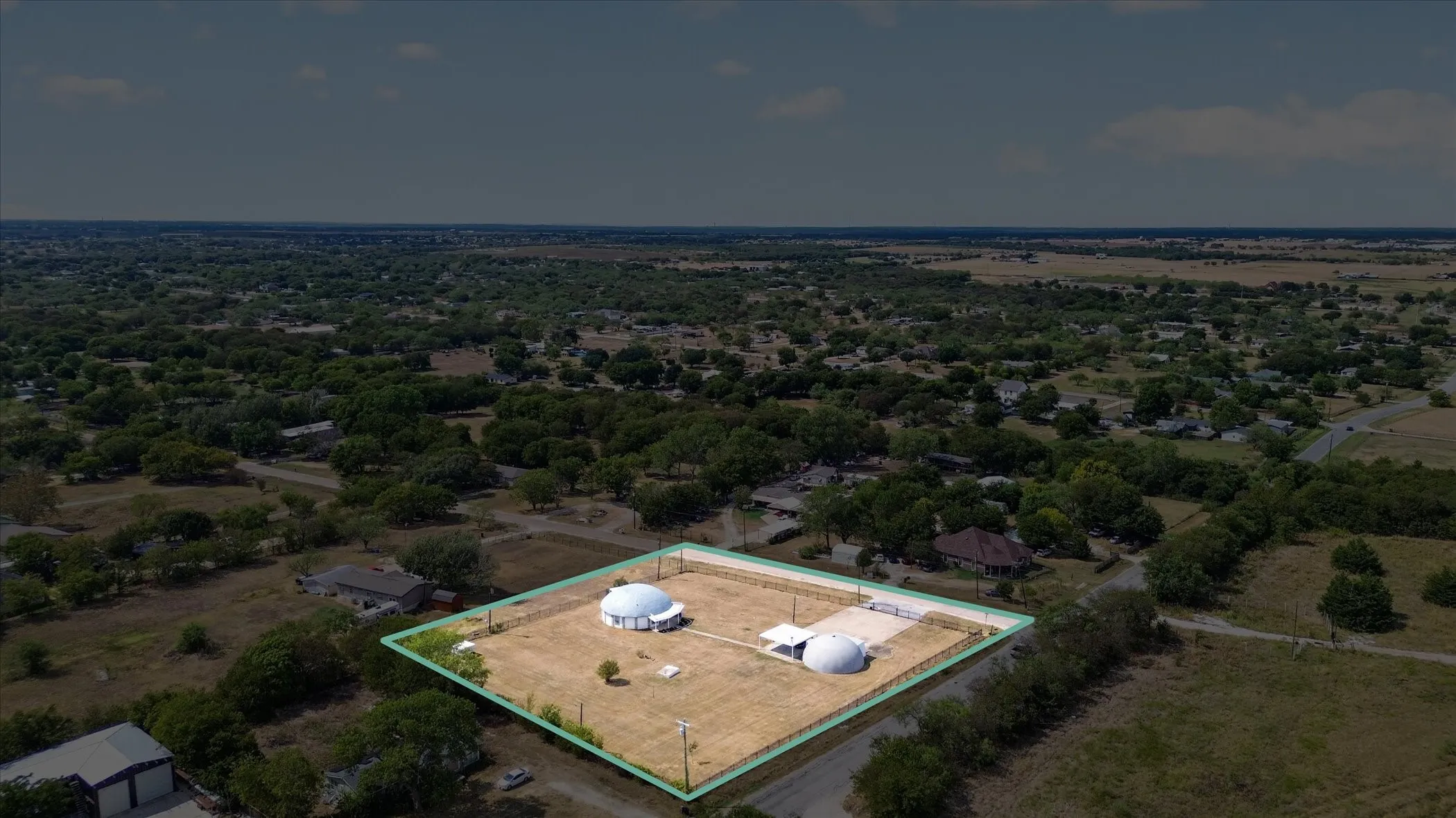 Single Family Residence For Sale in Johnson County , 9530 Johns Road, Alvarado, Texas 76009, 3 Bedroom, 2 Bathroom, 2 Garage spaces, 1,353 Sqft, built in 2003, mls#21395669, Real Estate Agent in Alvarado, Homes For Sale in Johnson county, Homes For Sale in Alvarado, Realtor in Alvarado Texas, Real Estate Brokerage Independent Realty Texas, Luminita Cordes Realtor