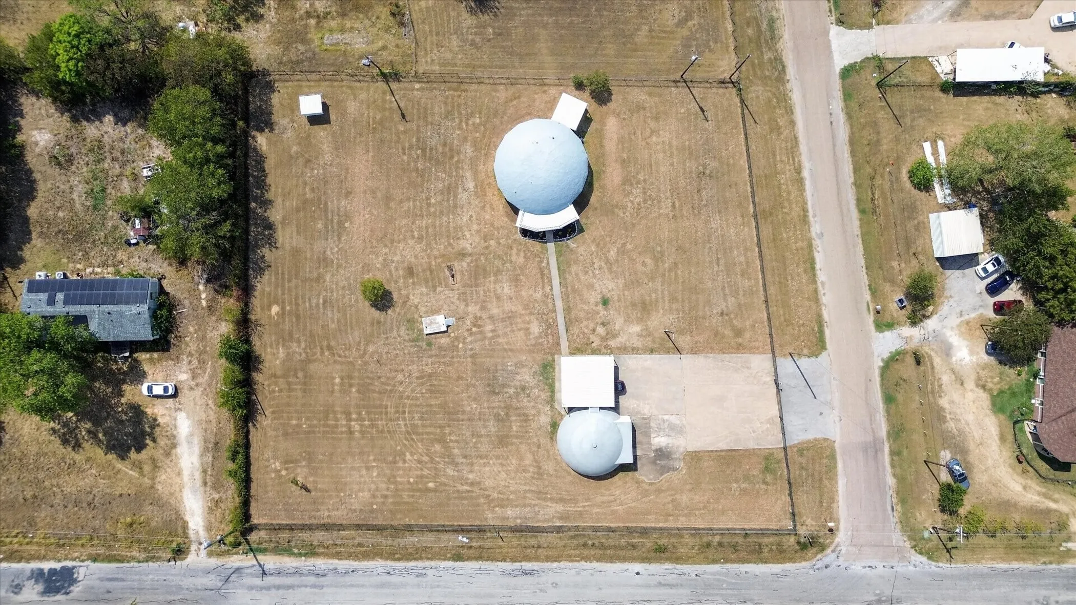 Single Family Residence For Sale in Johnson County , 9530 Johns Road, Alvarado, Texas 76009, 3 Bedroom, 2 Bathroom, 2 Garage spaces, 1,353 Sqft, built in 2003, mls#21395669, Real Estate Agent in Alvarado, Homes For Sale in Johnson county, Homes For Sale in Alvarado, Realtor in Alvarado Texas, Real Estate Brokerage Independent Realty Texas, Luminita Cordes Realtor