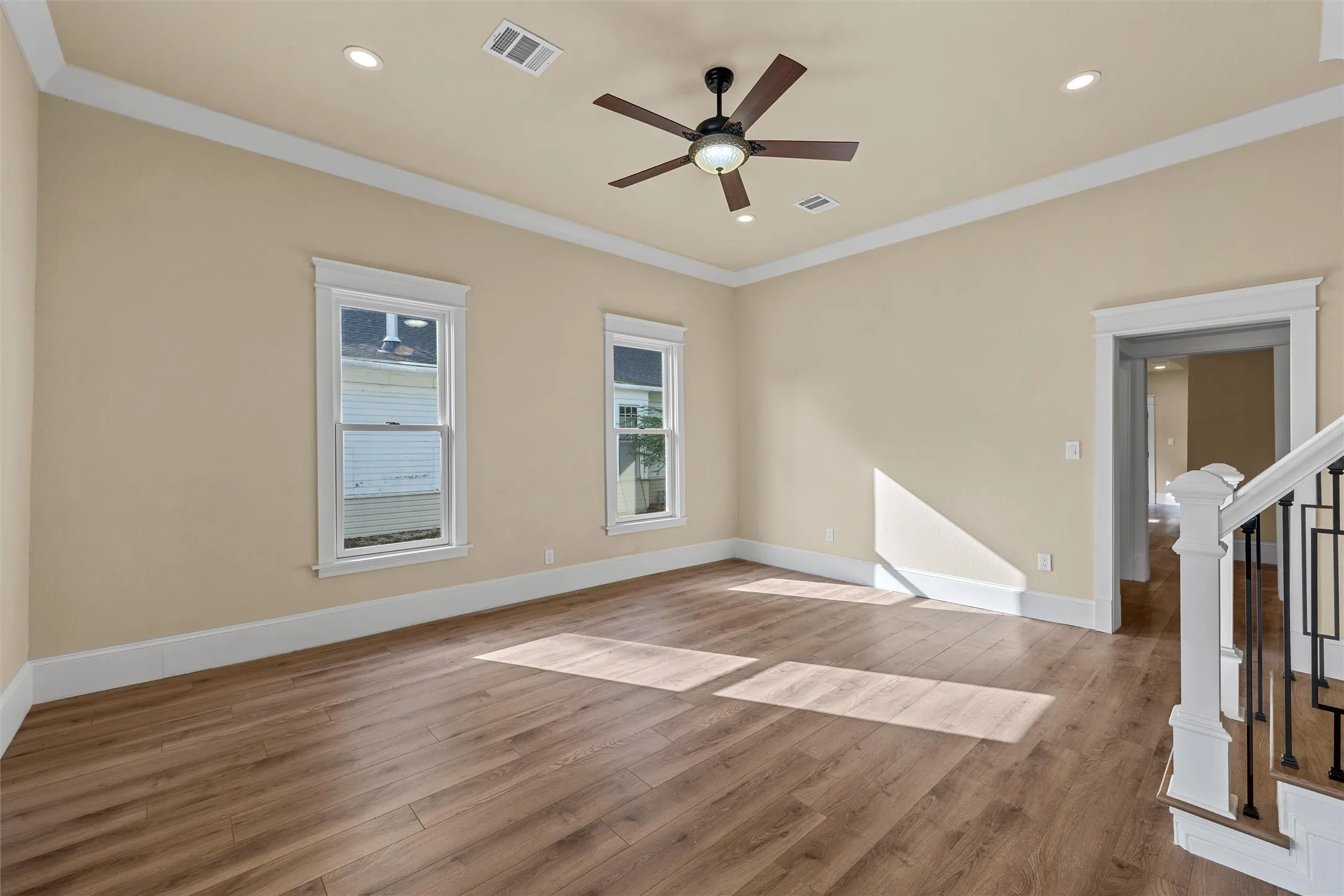 Single Family Residence For Sale in Mc Lennan County , 716 N 14th Street, Waco, Texas 76707, 5 Bedroom, 3 Bathroom, Garage spaces, 2,020 Sqft, built in 1930, mls#21394816, Real Estate Agent in Waco, Homes For Sale in Mc Lennan county, Homes For Sale in Waco, Realtor in Waco Texas, Real Estate Brokerage Independent Realty Texas, Luminita Cordes Realtor