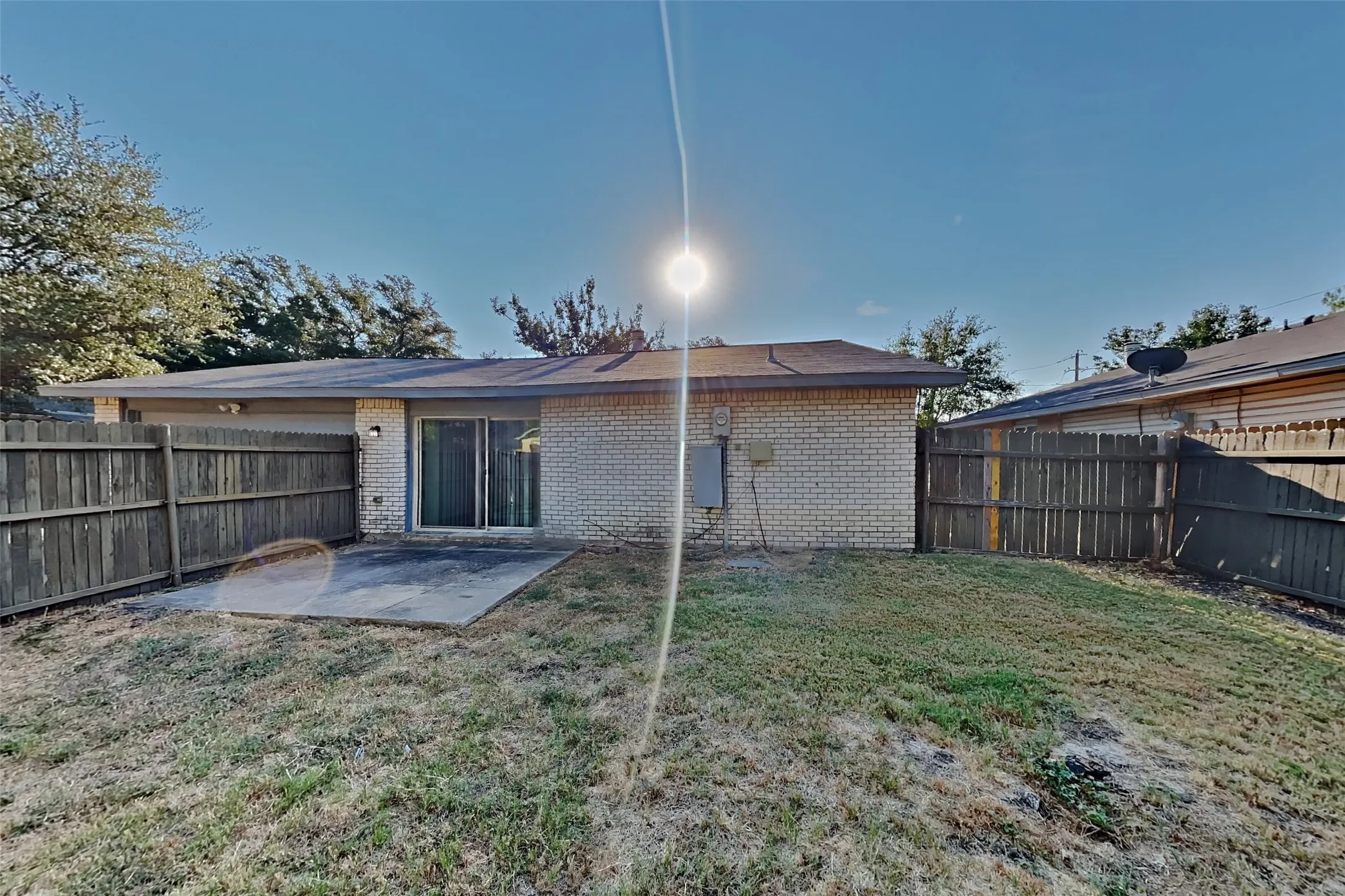 Single Family Residence For Rent in Collin County , 3905 Branch Hollow Drive, Plano, Texas 75023, 3 Bedroom, 2 Bathroom, 2 Garage spaces, 1,544 Sqft, built in 1974, mls#21395954, Real Estate Agent in Plano, Homes For Rent in Collin county, Homes For Rent in Plano, Realtor in Plano Texas, Real Estate Brokerage Independent Realty Texas, Luminita Cordes Realtor