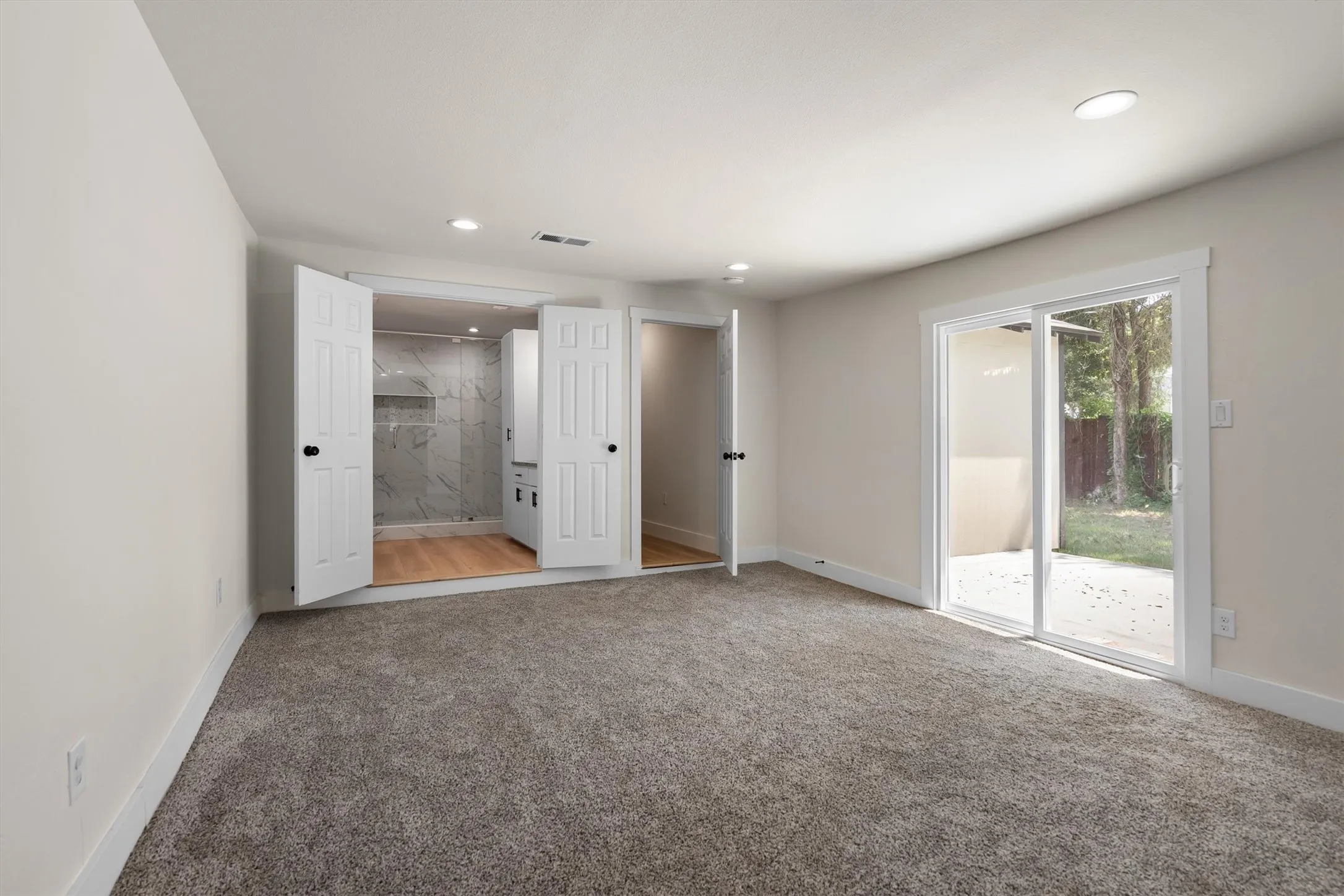 Single Family Residence For Rent in Denton County , 112 Inman Street, Denton, Texas 76205, 3 Bedroom, 2 Bathroom, Garage spaces, 1,520 Sqft, built in 1950, mls#21395628, Real Estate Agent in Denton, Homes For Rent in Denton county, Homes For Rent in Denton, Realtor in Denton Texas, Real Estate Brokerage Independent Realty Texas, Luminita Cordes Realtor
