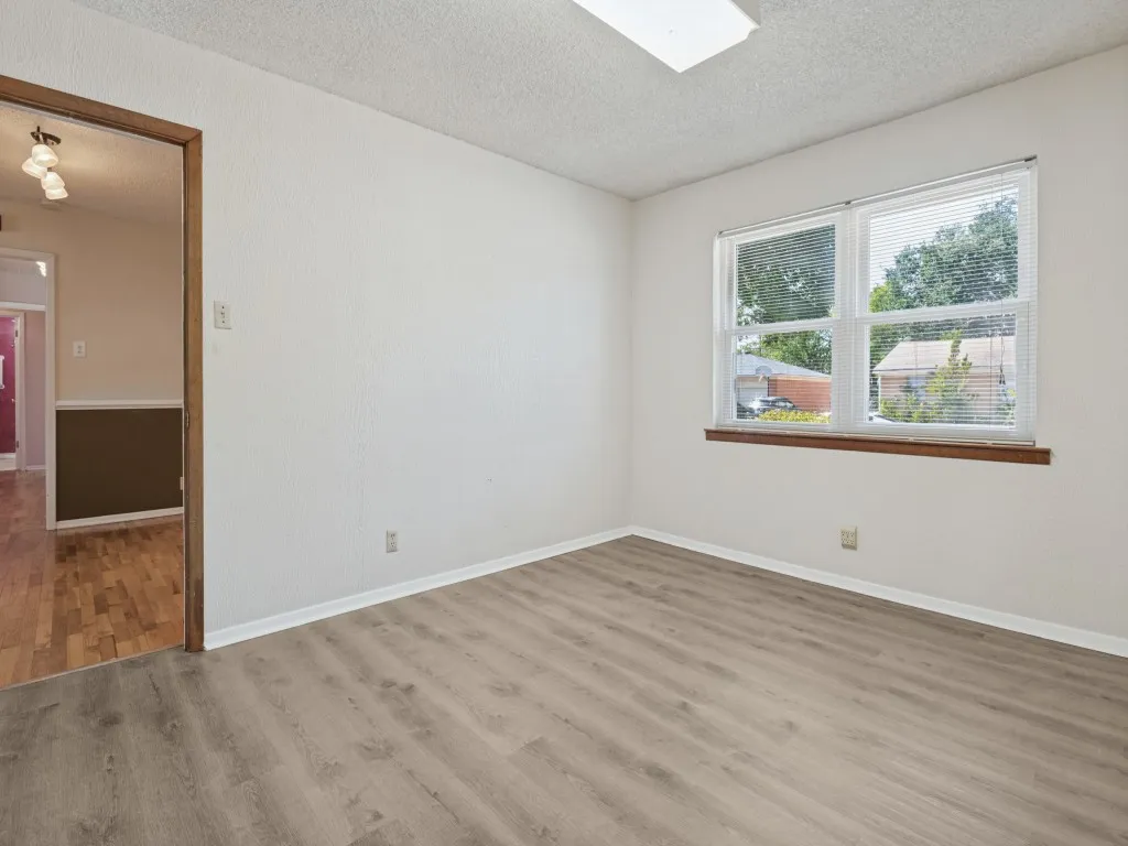 Single Family Residence For Sale in Tarrant County , 5020 Susan Lee Lane, North Richland Hills, Texas 76180, 3 Bedroom, 2 Bathroom, 2 Garage spaces, 1,449 Sqft, built in 1958, mls#21391906, Real Estate Agent in North Richland Hills, Homes For Sale in Tarrant county, Homes For Sale in North Richland Hills, Realtor in North Richland Hills Texas, Real Estate Brokerage Independent Realty Texas, Luminita Cordes Realtor