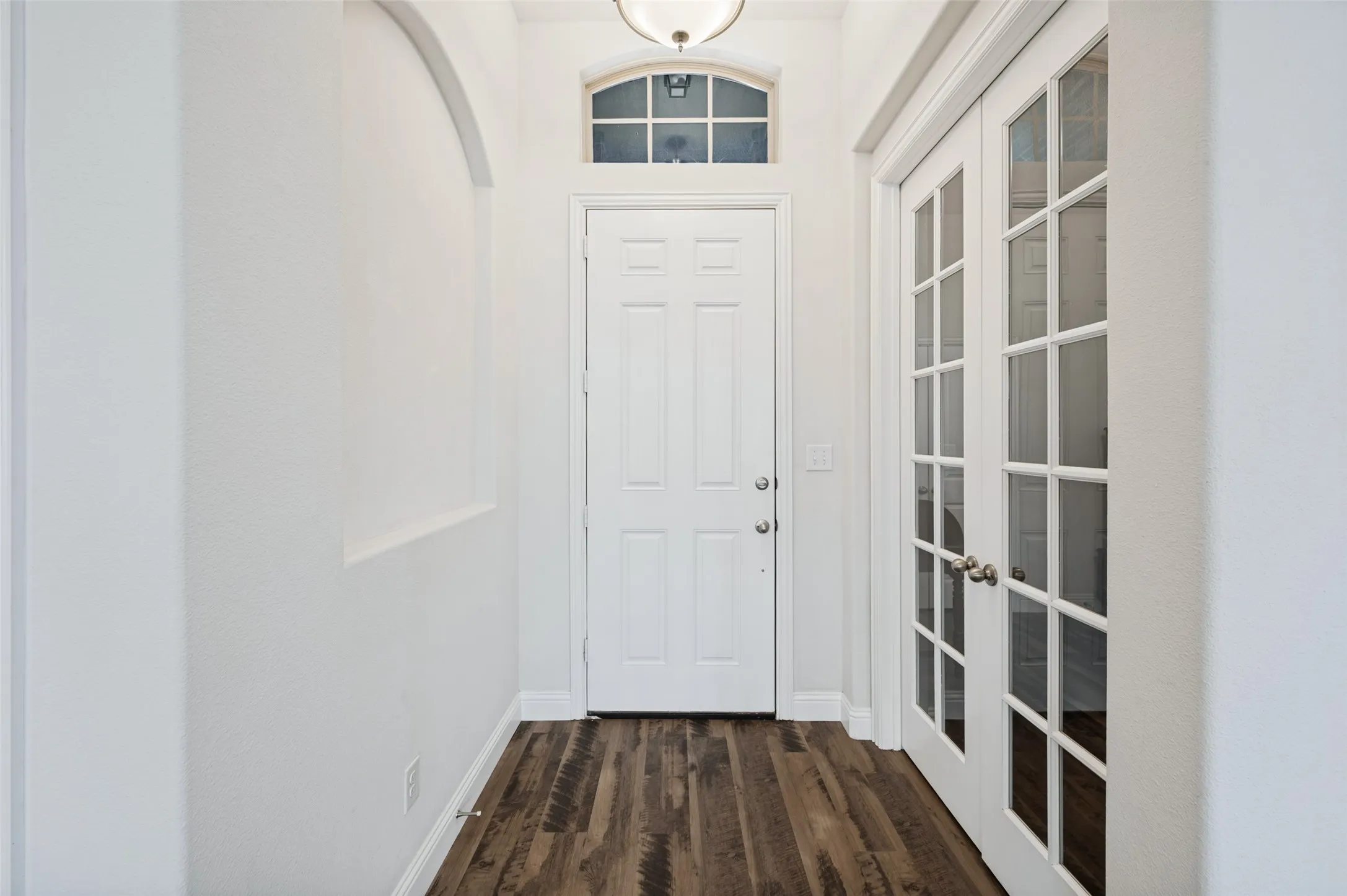 Single Family Residence For Sale in Denton County , 3706 Ranchers Ridge, Krum, Texas 76249, 3 Bedroom, 2 Bathroom, 2 Garage spaces, 2,181 Sqft, built in 2019, mls#21393098, Real Estate Agent in Krum, Homes For Sale in Denton county, Homes For Sale in Krum, Realtor in Krum Texas, Real Estate Brokerage Independent Realty Texas, Luminita Cordes Realtor