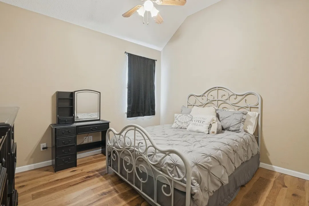 Single Family Residence For Sale in Dallas County , 4914 Petersburg Drive, Rowlett, Texas 75088, 3 Bedroom, 2 Bathroom, 2 Garage spaces, 2,153 Sqft, built in 1999, mls#21395500, Real Estate Agent in Rowlett, Homes For Sale in Dallas county, Homes For Sale in Rowlett, Realtor in Rowlett Texas, Real Estate Brokerage Independent Realty Texas, Luminita Cordes Realtor