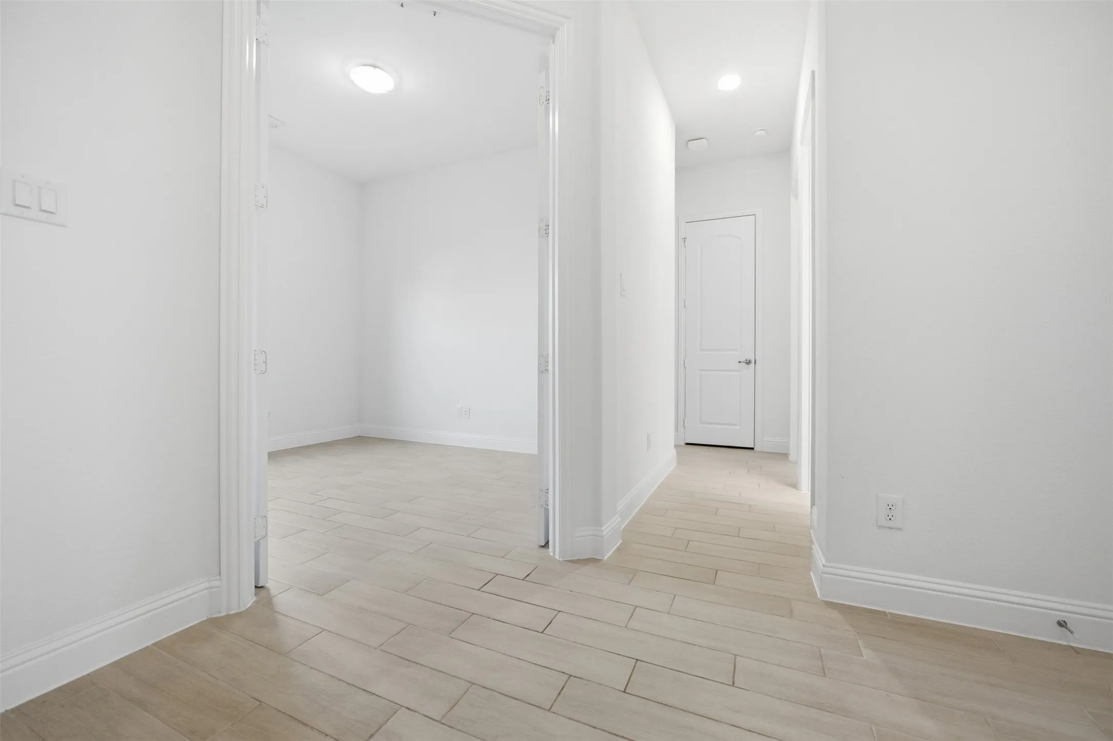 Single Family Residence For Sale in Kaufman County , 208 Sequoia Drive, Forney, Texas 75126, 4 Bedroom, 4 Bathroom, 3 Garage spaces, 2,933 Sqft, built in 2021, mls#21395683, Real Estate Agent in Forney, Homes For Sale in Kaufman county, Homes For Sale in Forney, Realtor in Forney Texas, Real Estate Brokerage Independent Realty Texas, Luminita Cordes Realtor