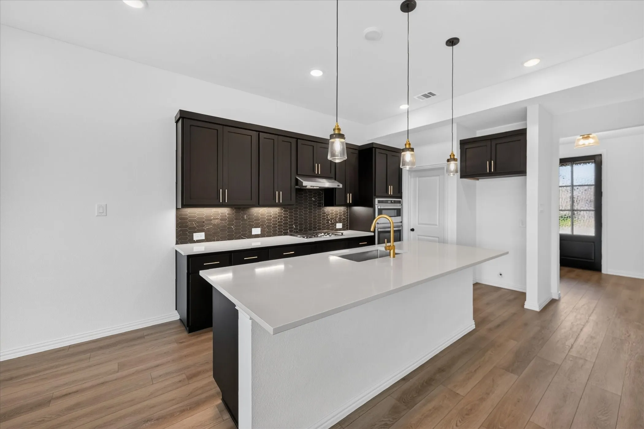 Single Family Residence For Rent in Collin County , 2307 Melissa Way, Melissa, Texas 75454, 4 Bedroom, 3 Bathroom, 2 Garage spaces, 2,140 Sqft, built in 2025, mls#21395901, Real Estate Agent in Melissa, Homes For Rent in Collin county, Homes For Rent in Melissa, Realtor in Melissa Texas, Real Estate Brokerage Independent Realty Texas, Luminita Cordes Realtor
