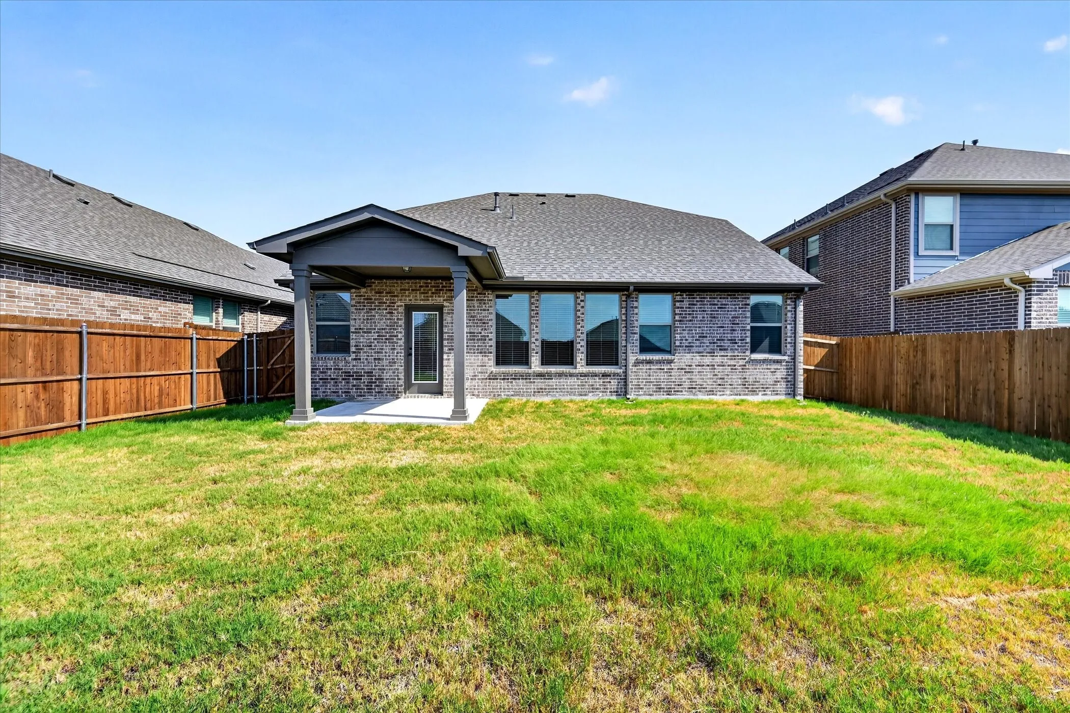 Single Family Residence For Rent in Collin County , 2307 Melissa Way, Melissa, Texas 75454, 4 Bedroom, 3 Bathroom, 2 Garage spaces, 2,140 Sqft, built in 2025, mls#21395901, Real Estate Agent in Melissa, Homes For Rent in Collin county, Homes For Rent in Melissa, Realtor in Melissa Texas, Real Estate Brokerage Independent Realty Texas, Luminita Cordes Realtor