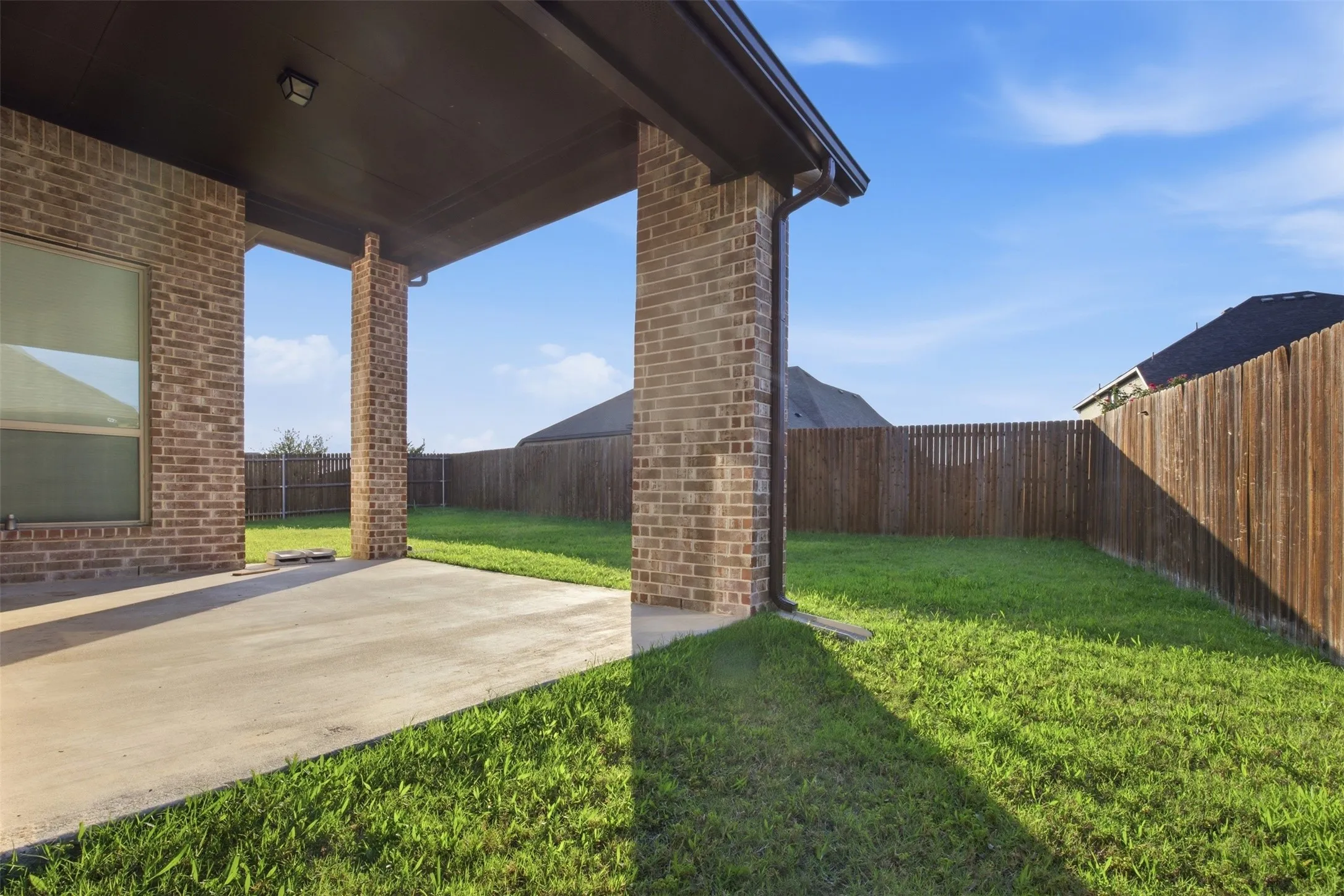 Single Family Residence For Rent in Kaufman County , 208 Sequoia Drive, Forney, Texas 75126, 4 Bedroom, 4 Bathroom, 3 Garage spaces, 2,933 Sqft, built in 2021, mls#21395686, Real Estate Agent in Forney, Homes For Rent in Kaufman county, Homes For Rent in Forney, Realtor in Forney Texas, Real Estate Brokerage Independent Realty Texas, Luminita Cordes Realtor