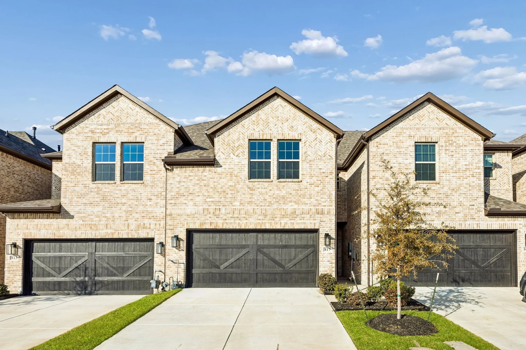 Townhouse For Sale in Collin County , 816 Heart Reef Road, Plano, Texas 75075, 4 Bedroom, 4 Bathroom, 2 Garage spaces, 2,006 Sqft, built in 2024, mls#21395987, Real Estate Agent in Plano, Homes For Sale in Collin county, Homes For Sale in Plano, Realtor in Plano Texas, Real Estate Brokerage Independent Realty Texas, Luminita Cordes Realtor