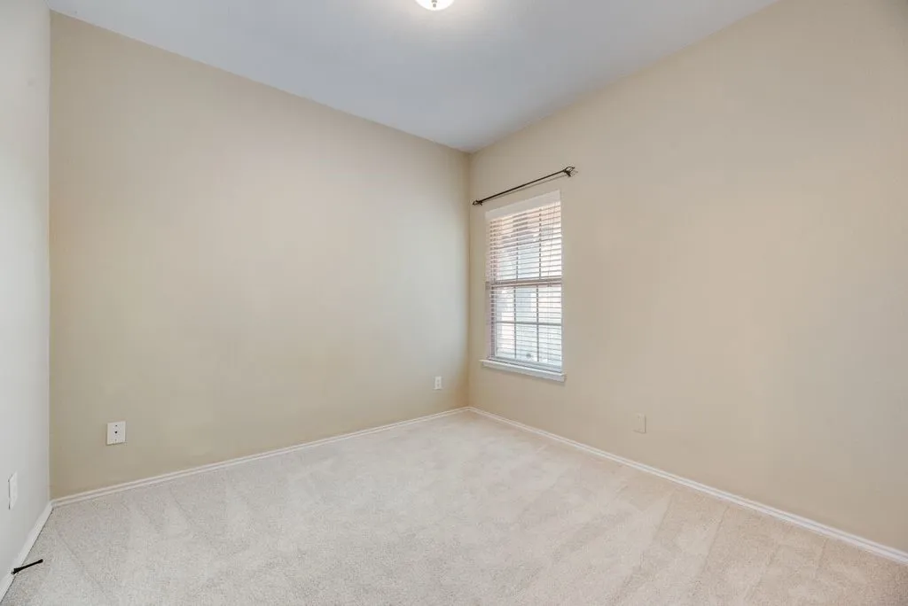 Single Family Residence For Rent in Denton County , 2677 Calmwater Drive, Little Elm, Texas 75068, 3 Bedroom, 2 Bathroom, 2 Garage spaces, 1,571 Sqft, built in 2005, mls#21395955, Real Estate Agent in Little Elm, Homes For Rent in Denton county, Homes For Rent in Little Elm, Realtor in Little Elm Texas, Real Estate Brokerage Independent Realty Texas, Luminita Cordes Realtor