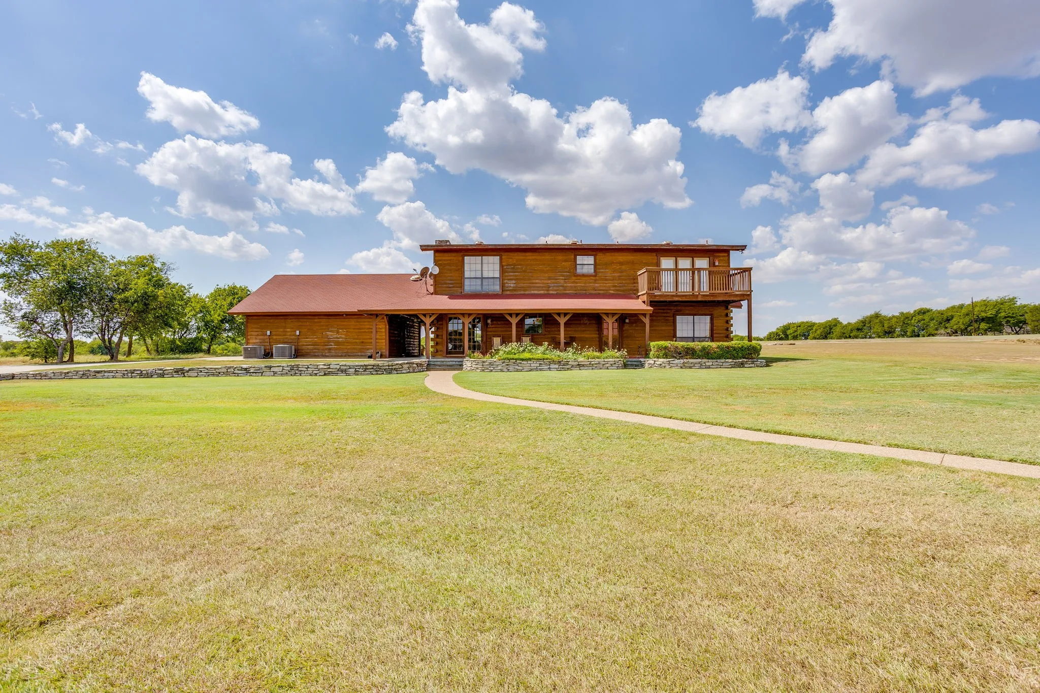 Farm For Sale in Johnson County , 5900 County Road 1229, Godley, Texas 76044, 3 Bedroom, 3 Bathroom, 2 Garage spaces, 2,748 Sqft, built in 2004, mls#21378449, Real Estate Agent in Godley, Homes For Sale in Johnson county, Homes For Sale in Godley, Realtor in Godley Texas, Real Estate Brokerage Independent Realty Texas, Luminita Cordes Realtor