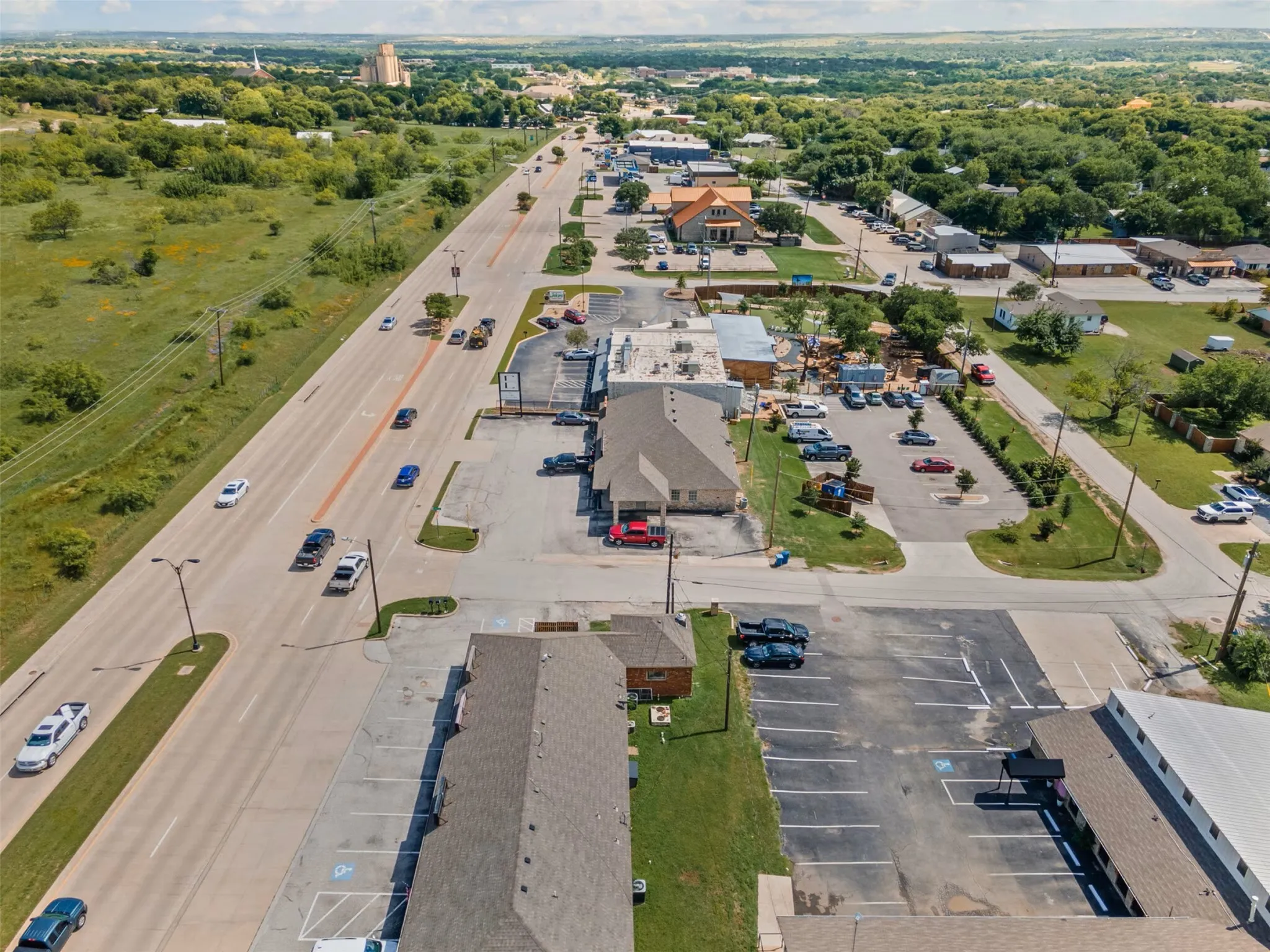 Business For Rent in Parker County , 621 N Fm 1187, Aledo, Texas 76008, 0, 0, Garage spaces, 0 Sqft, built in 1997, mls#21389565, Real Estate Agent in Aledo, Homes For Rent in Parker county, Homes For Rent in Aledo, Realtor in Aledo Texas, Real Estate Brokerage Independent Realty Texas, Luminita Cordes Realtor