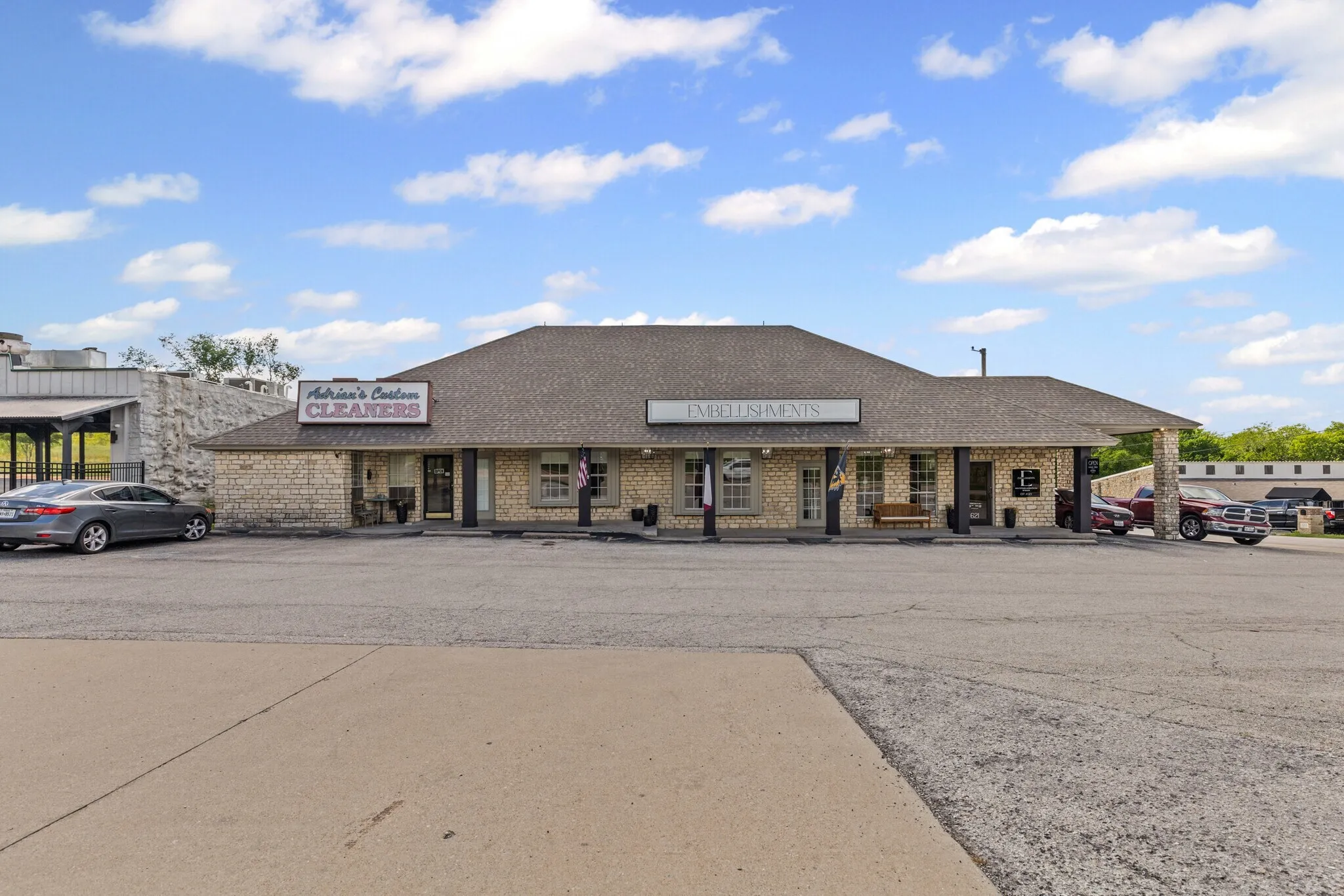 Business For Rent in Parker County , 621 N Fm 1187, Aledo, Texas 76008, 0, 0, Garage spaces, 0 Sqft, built in 1997, mls#21389565, Real Estate Agent in Aledo, Homes For Rent in Parker county, Homes For Rent in Aledo, Realtor in Aledo Texas, Real Estate Brokerage Independent Realty Texas, Luminita Cordes Realtor