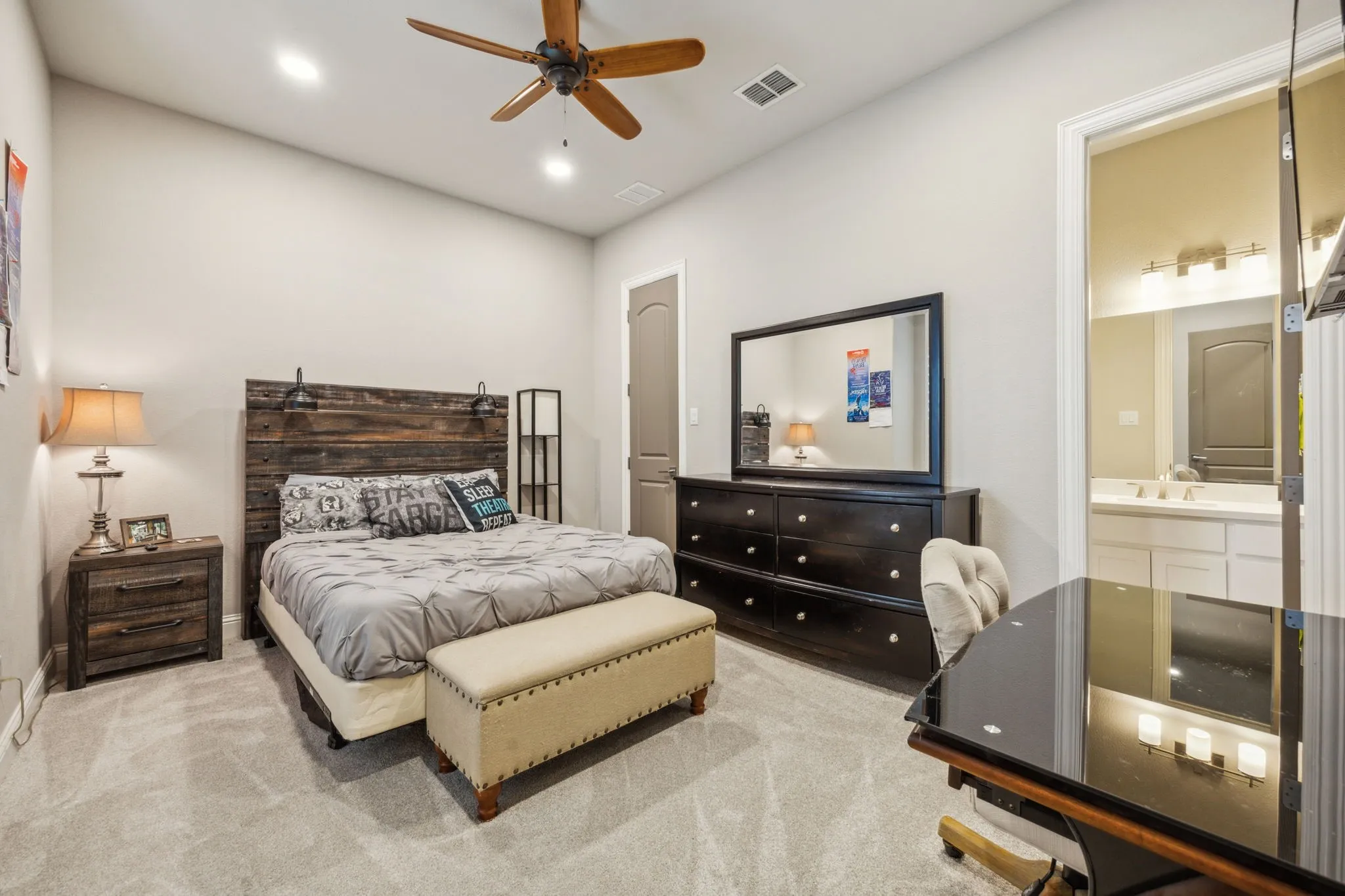 Single Family Residence For Sale in Denton County , 4401 Jasmine Way, Prosper, Texas 75078, 4 Bedroom, 5 Bathroom, 3 Garage spaces, 3,711 Sqft, built in 2016, mls#21393634, Real Estate Agent in Prosper, Homes For Sale in Denton county, Homes For Sale in Prosper, Realtor in Prosper Texas, Real Estate Brokerage Independent Realty Texas, Luminita Cordes Realtor