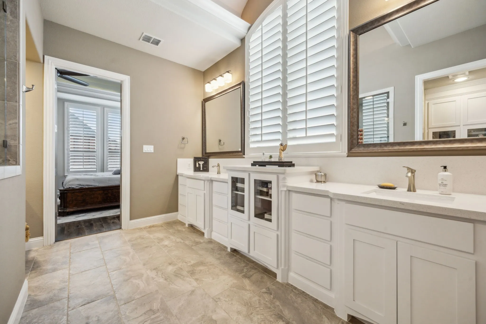 Single Family Residence For Sale in Denton County , 4401 Jasmine Way, Prosper, Texas 75078, 4 Bedroom, 5 Bathroom, 3 Garage spaces, 3,711 Sqft, built in 2016, mls#21393634, Real Estate Agent in Prosper, Homes For Sale in Denton county, Homes For Sale in Prosper, Realtor in Prosper Texas, Real Estate Brokerage Independent Realty Texas, Luminita Cordes Realtor