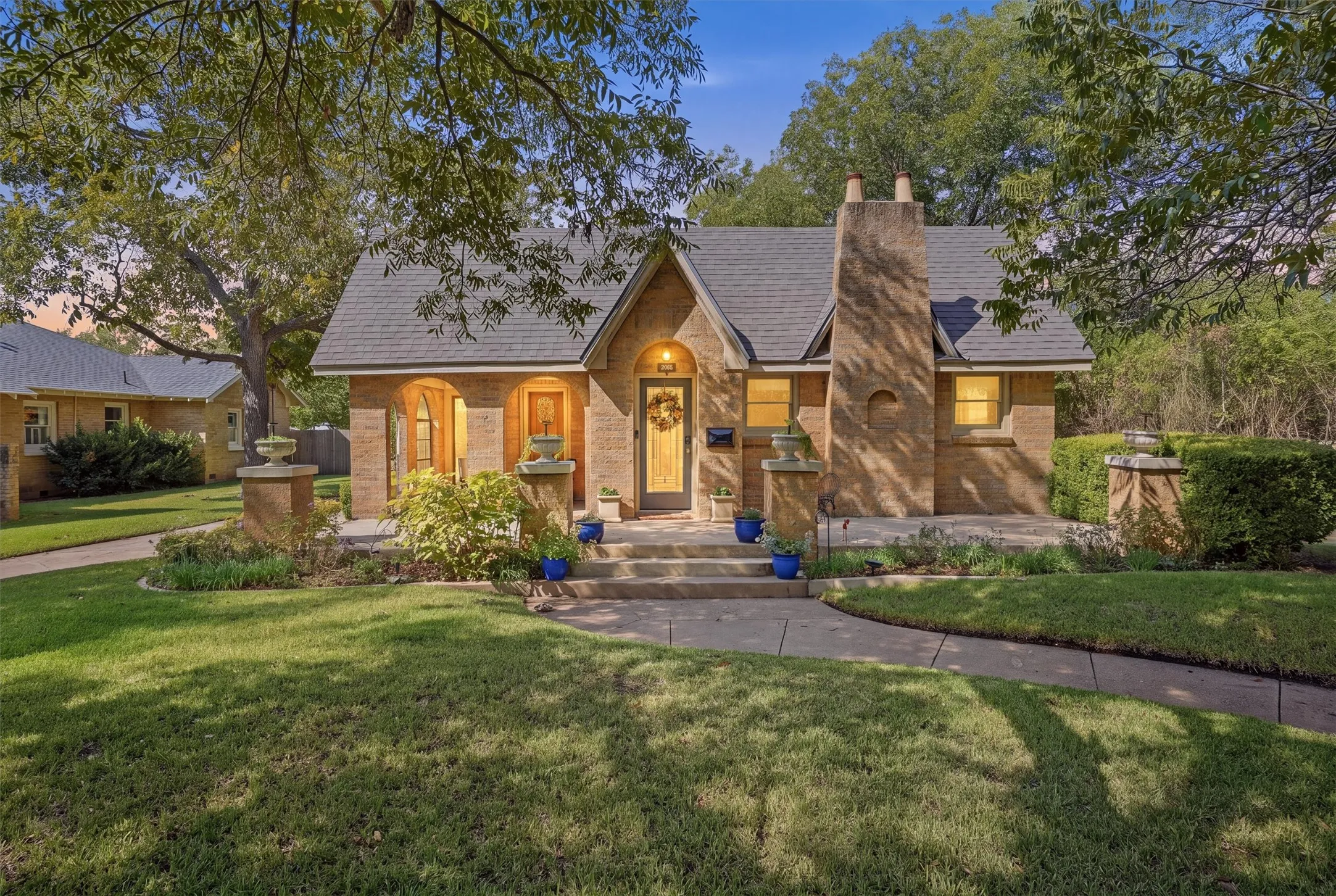Single Family Residence For Sale