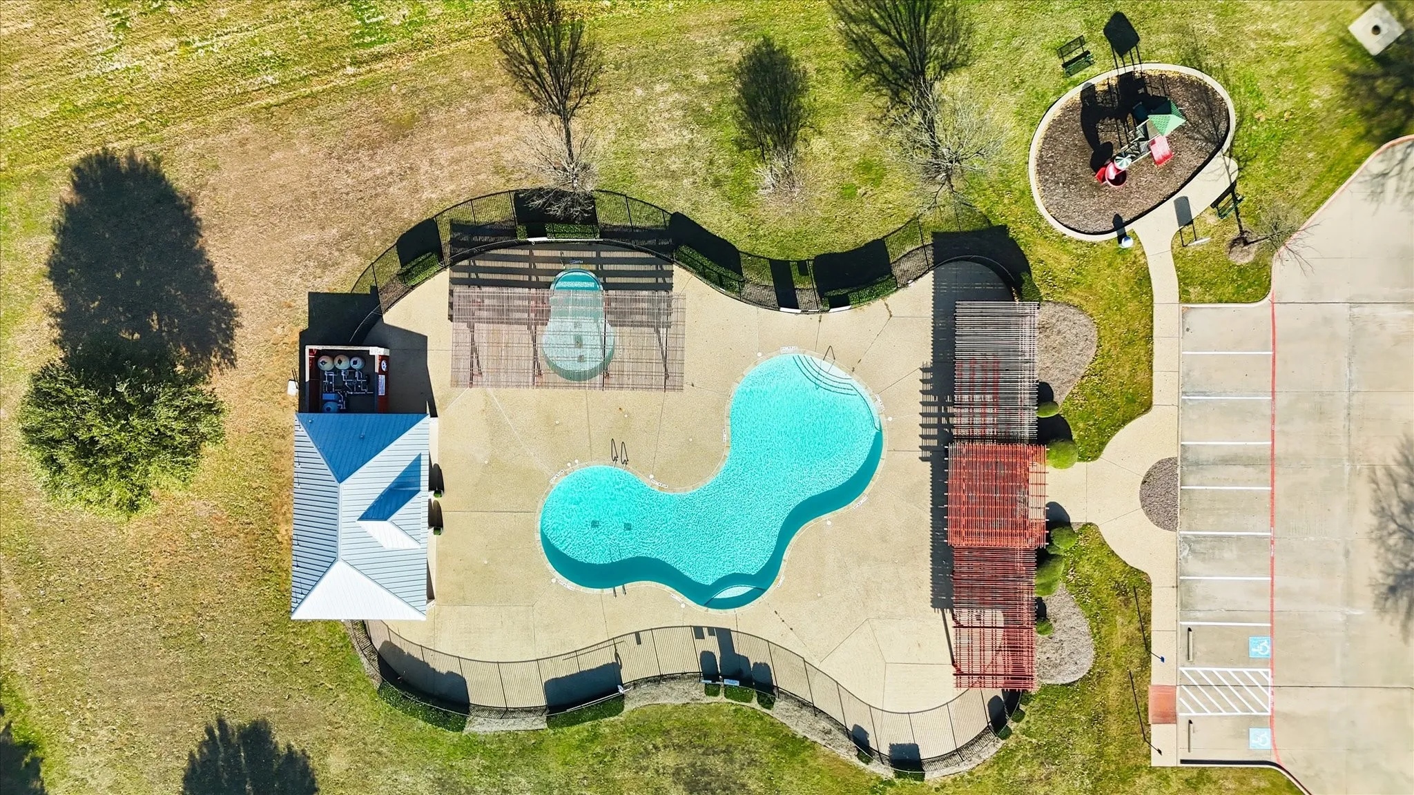 Single Family Residence For Sale in Tarrant County , 5403 Lavaca Road, Grand Prairie, Texas 75052, 4 Bedroom, 2 Bathroom, 2 Garage spaces, 2,236 Sqft, built in 2005, mls#21395982, Real Estate Agent in Grand Prairie, Homes For Sale in Tarrant county, Homes For Sale in Grand Prairie, Realtor in Grand Prairie Texas, Real Estate Brokerage Independent Realty Texas, Luminita Cordes Realtor