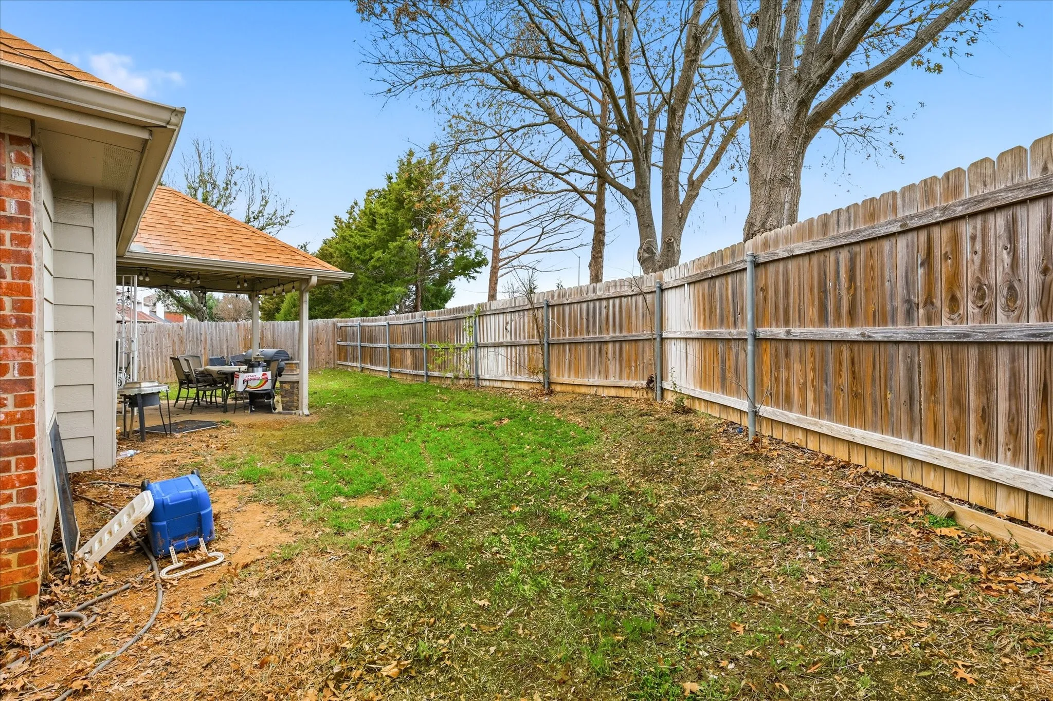 Single Family Residence For Sale in Tarrant County , 5403 Lavaca Road, Grand Prairie, Texas 75052, 4 Bedroom, 2 Bathroom, 2 Garage spaces, 2,236 Sqft, built in 2005, mls#21395982, Real Estate Agent in Grand Prairie, Homes For Sale in Tarrant county, Homes For Sale in Grand Prairie, Realtor in Grand Prairie Texas, Real Estate Brokerage Independent Realty Texas, Luminita Cordes Realtor