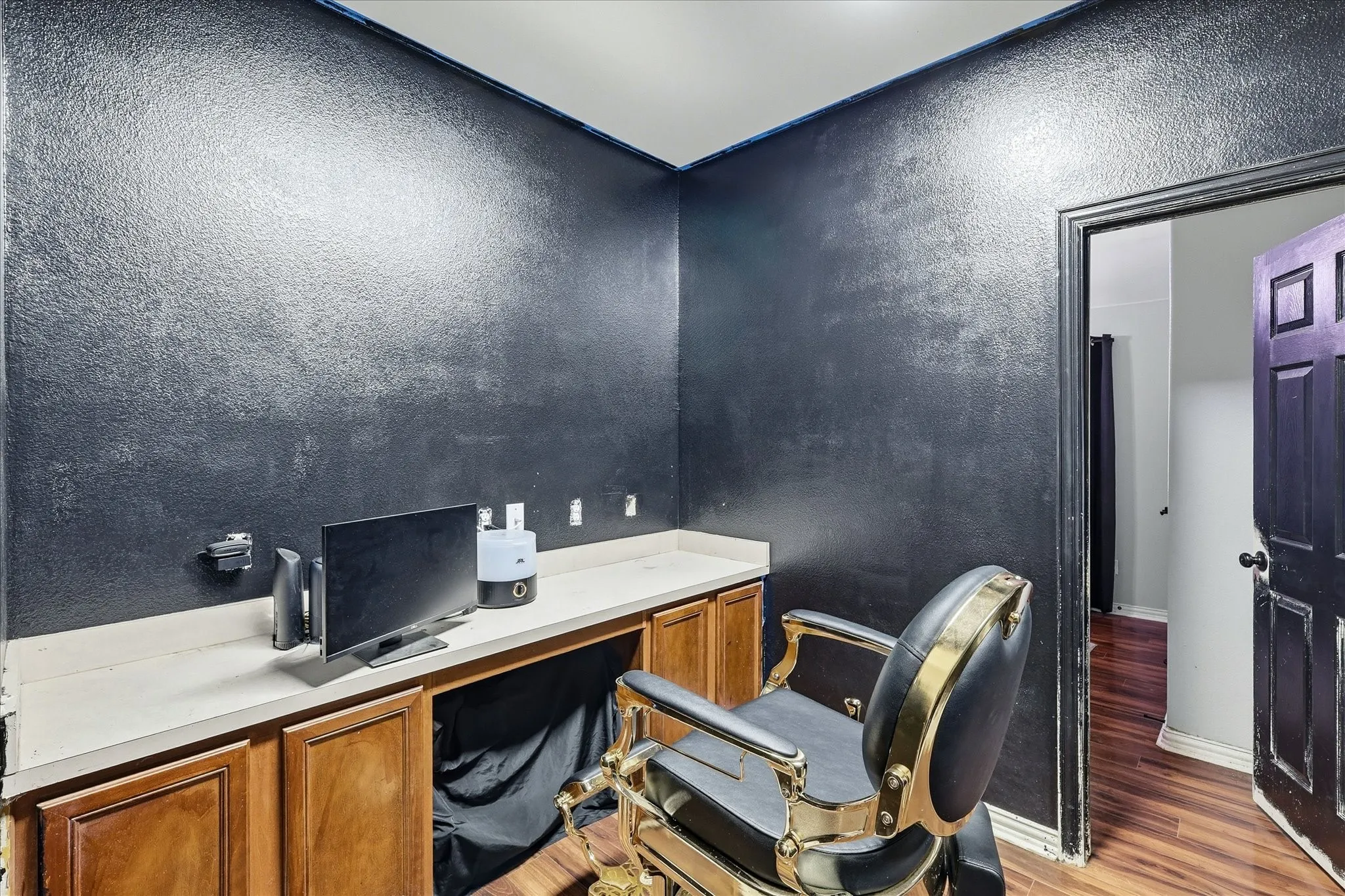 Single Family Residence For Sale in Tarrant County , 5403 Lavaca Road, Grand Prairie, Texas 75052, 4 Bedroom, 2 Bathroom, 2 Garage spaces, 2,236 Sqft, built in 2005, mls#21395982, Real Estate Agent in Grand Prairie, Homes For Sale in Tarrant county, Homes For Sale in Grand Prairie, Realtor in Grand Prairie Texas, Real Estate Brokerage Independent Realty Texas, Luminita Cordes Realtor