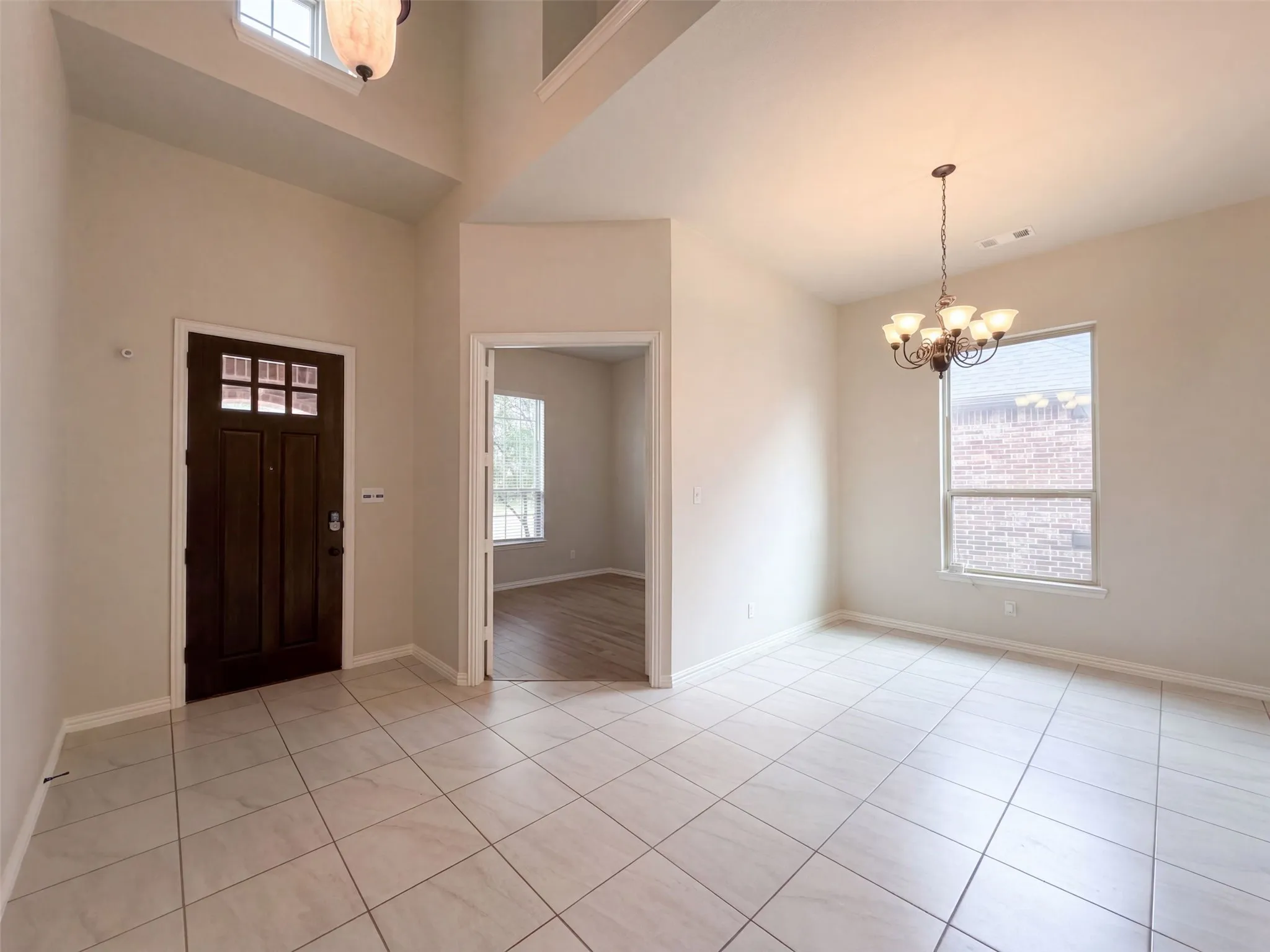 Single Family Residence For Sale in Denton County , 9332 Kaitlyn Court, Lantana, Texas 76226, 4 Bedroom, 4 Bathroom, 2 Garage spaces, 3,547 Sqft, built in 2016, mls#21396000, Real Estate Agent in Lantana, Homes For Sale in Denton county, Homes For Sale in Lantana, Realtor in Lantana Texas, Real Estate Brokerage Independent Realty Texas, Luminita Cordes Realtor