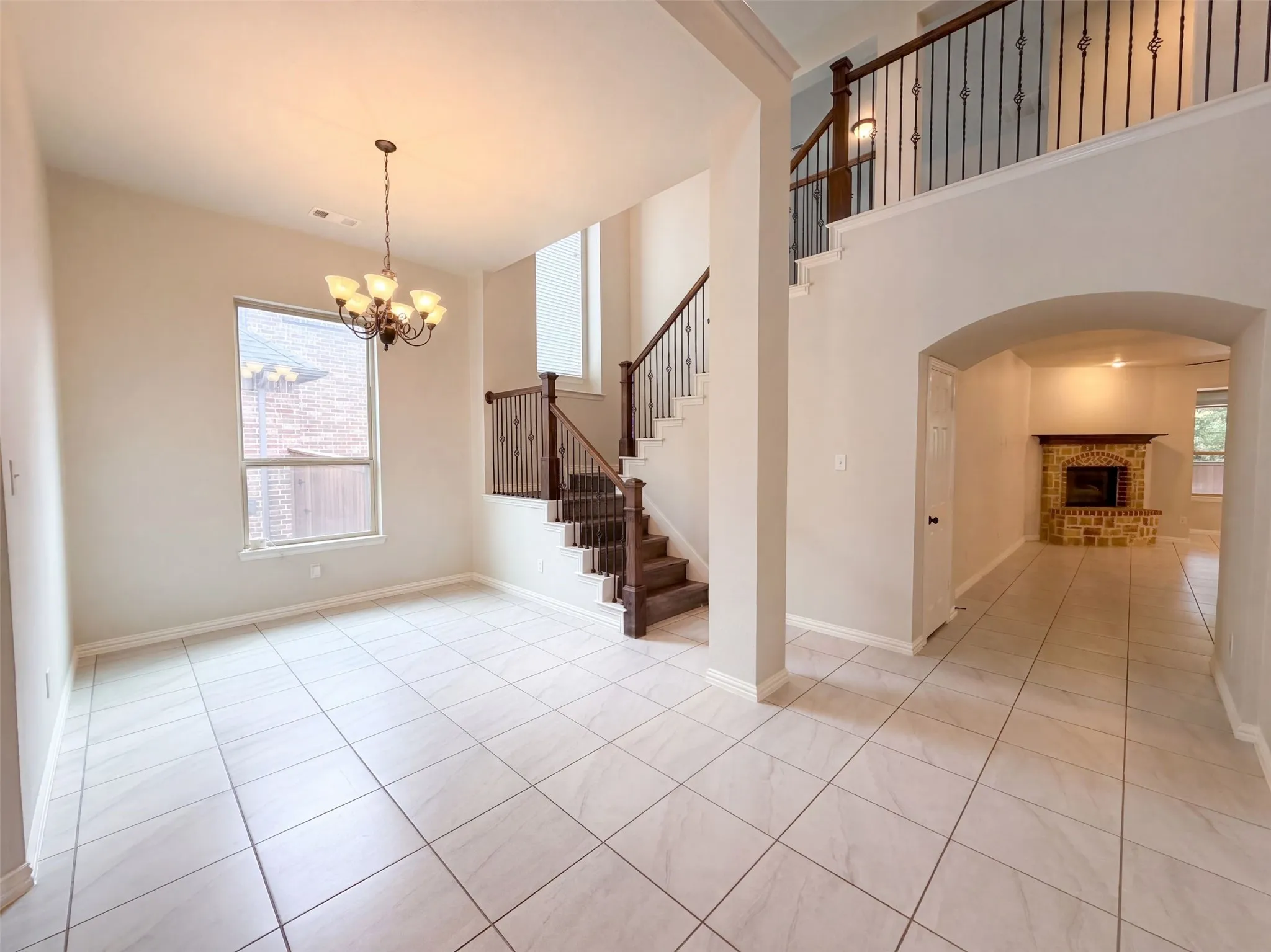 Single Family Residence For Sale in Denton County , 9332 Kaitlyn Court, Lantana, Texas 76226, 4 Bedroom, 4 Bathroom, 2 Garage spaces, 3,547 Sqft, built in 2016, mls#21396000, Real Estate Agent in Lantana, Homes For Sale in Denton county, Homes For Sale in Lantana, Realtor in Lantana Texas, Real Estate Brokerage Independent Realty Texas, Luminita Cordes Realtor
