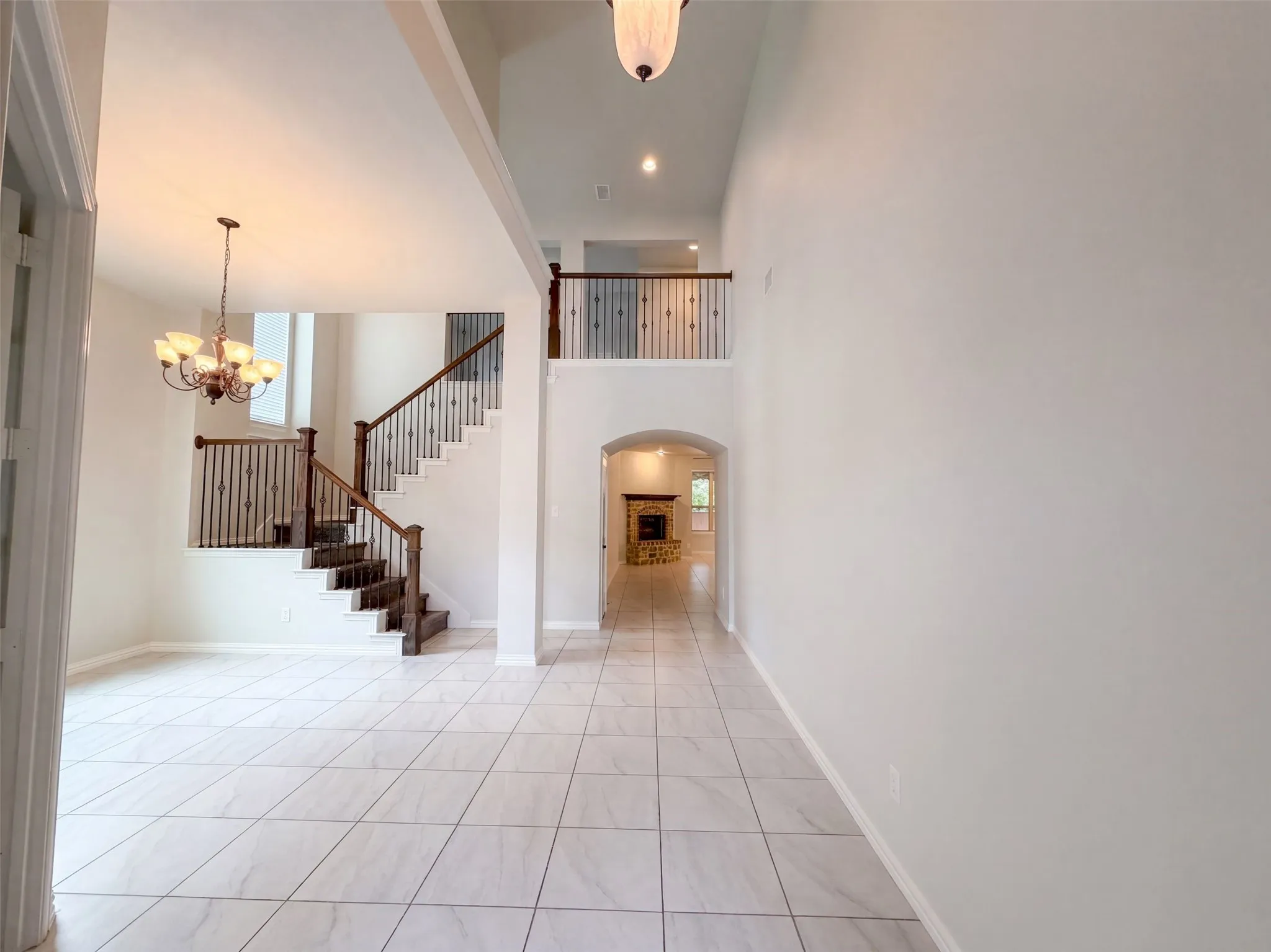 Single Family Residence For Sale in Denton County , 9332 Kaitlyn Court, Lantana, Texas 76226, 4 Bedroom, 4 Bathroom, 2 Garage spaces, 3,547 Sqft, built in 2016, mls#21396000, Real Estate Agent in Lantana, Homes For Sale in Denton county, Homes For Sale in Lantana, Realtor in Lantana Texas, Real Estate Brokerage Independent Realty Texas, Luminita Cordes Realtor
